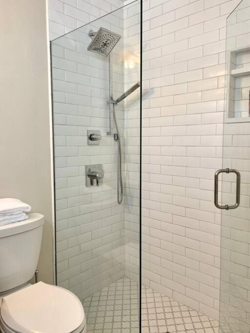 Beautiful Modern In-town Studio With Kitchenette Walk To Gondola, Center Of Town! Apartment