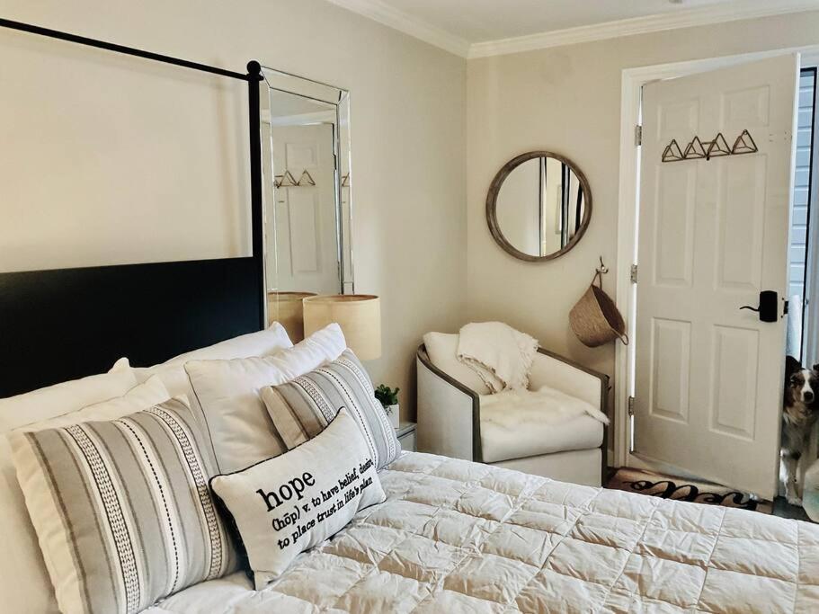 Apartment Beautiful Modern In-town Studio With Kitchenette Walk To Gondola, Center Of Town! Telluride