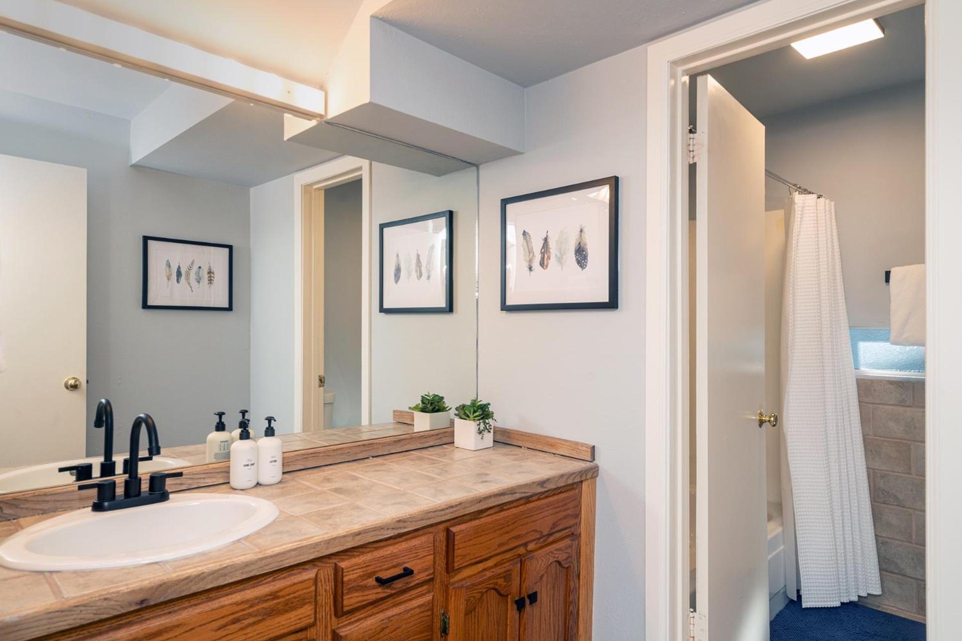 Apartment Space For All! Close To Lift 7, Fireplace, Hot Tub *
