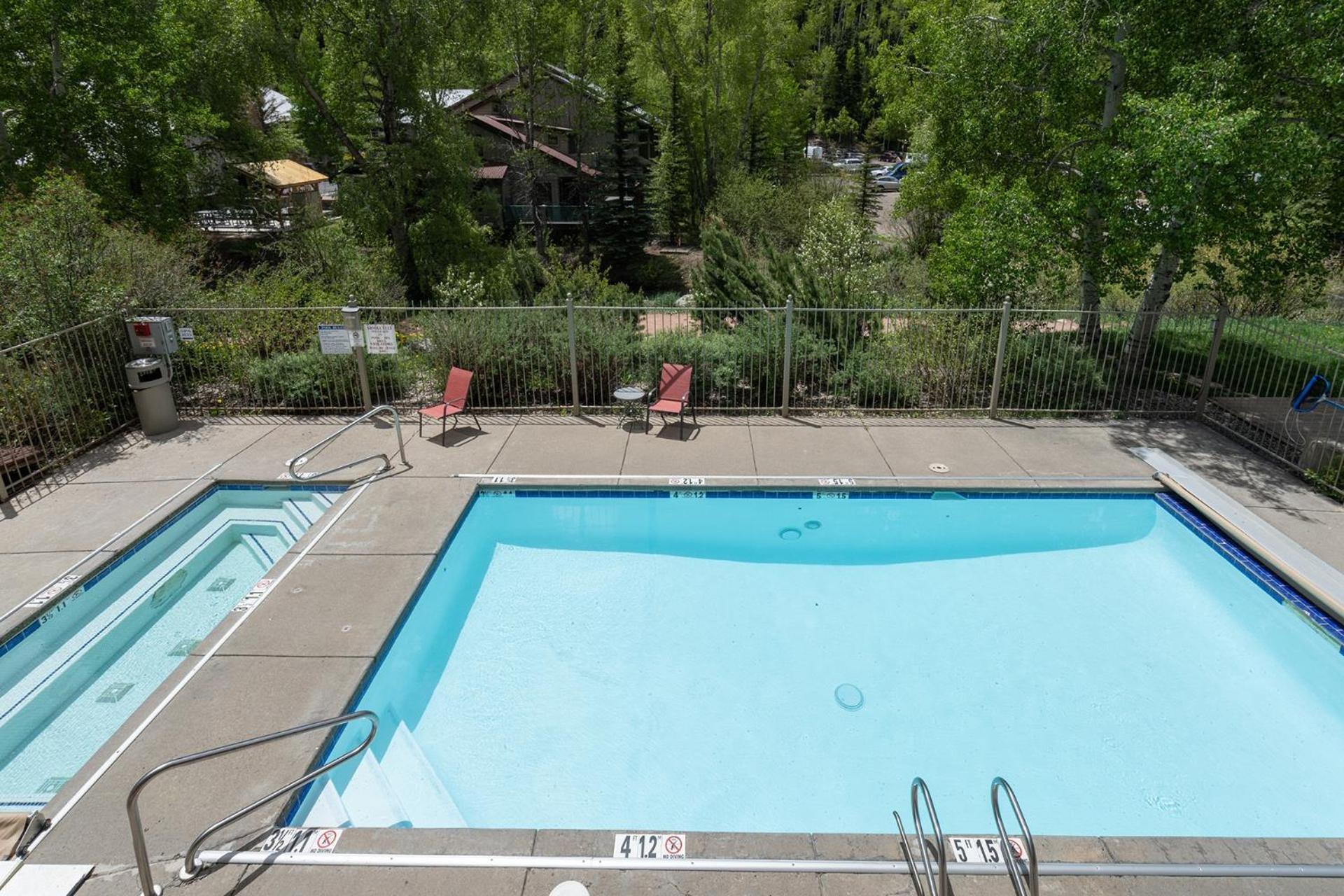 Apartment Giant Riverfront Deck W Grill, Tons Of Space Viking 100ab *