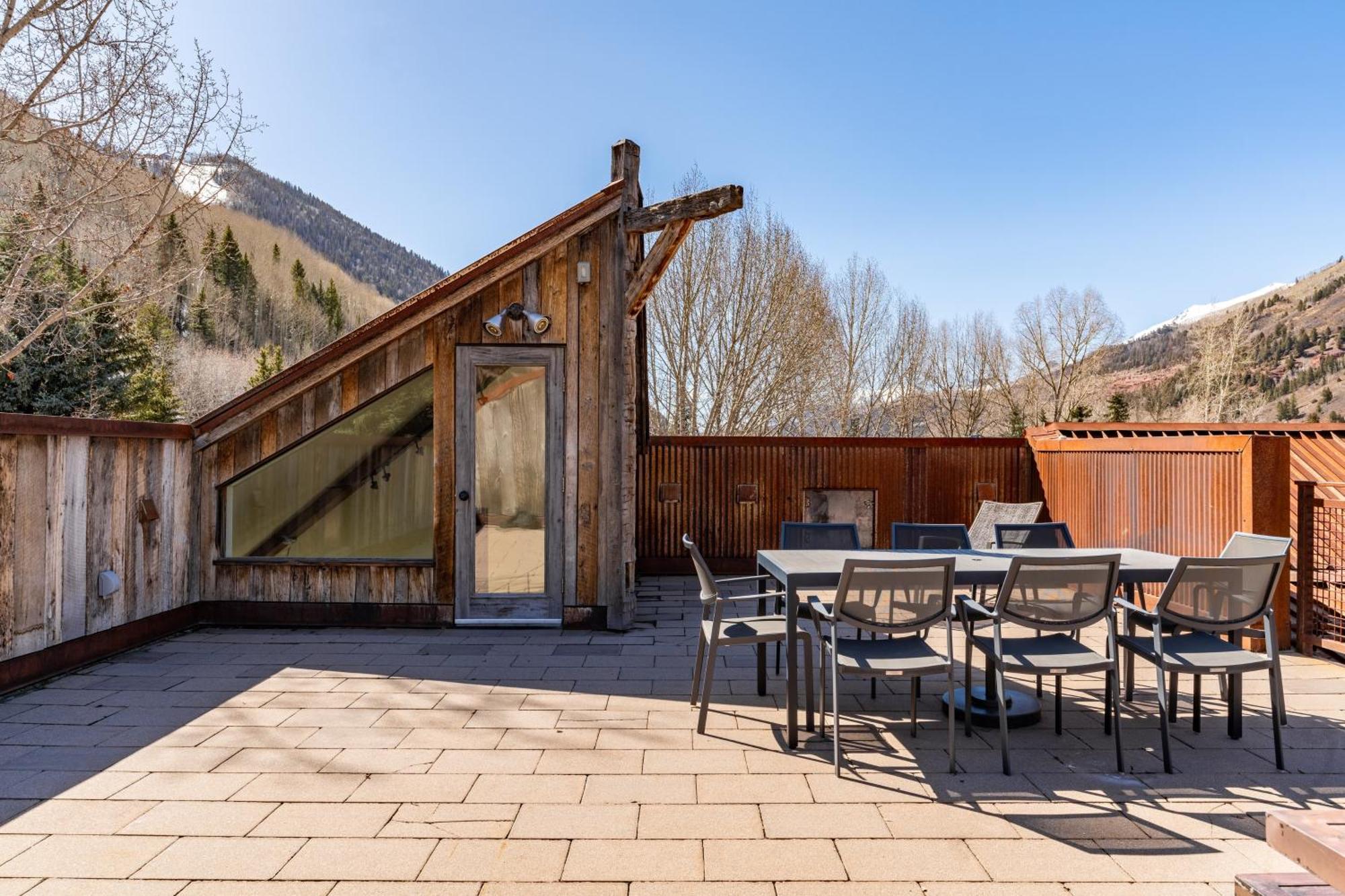 Ghostriders 10 By Avantstay Penthouse W Large Patio Mountain Views Hotel 3*