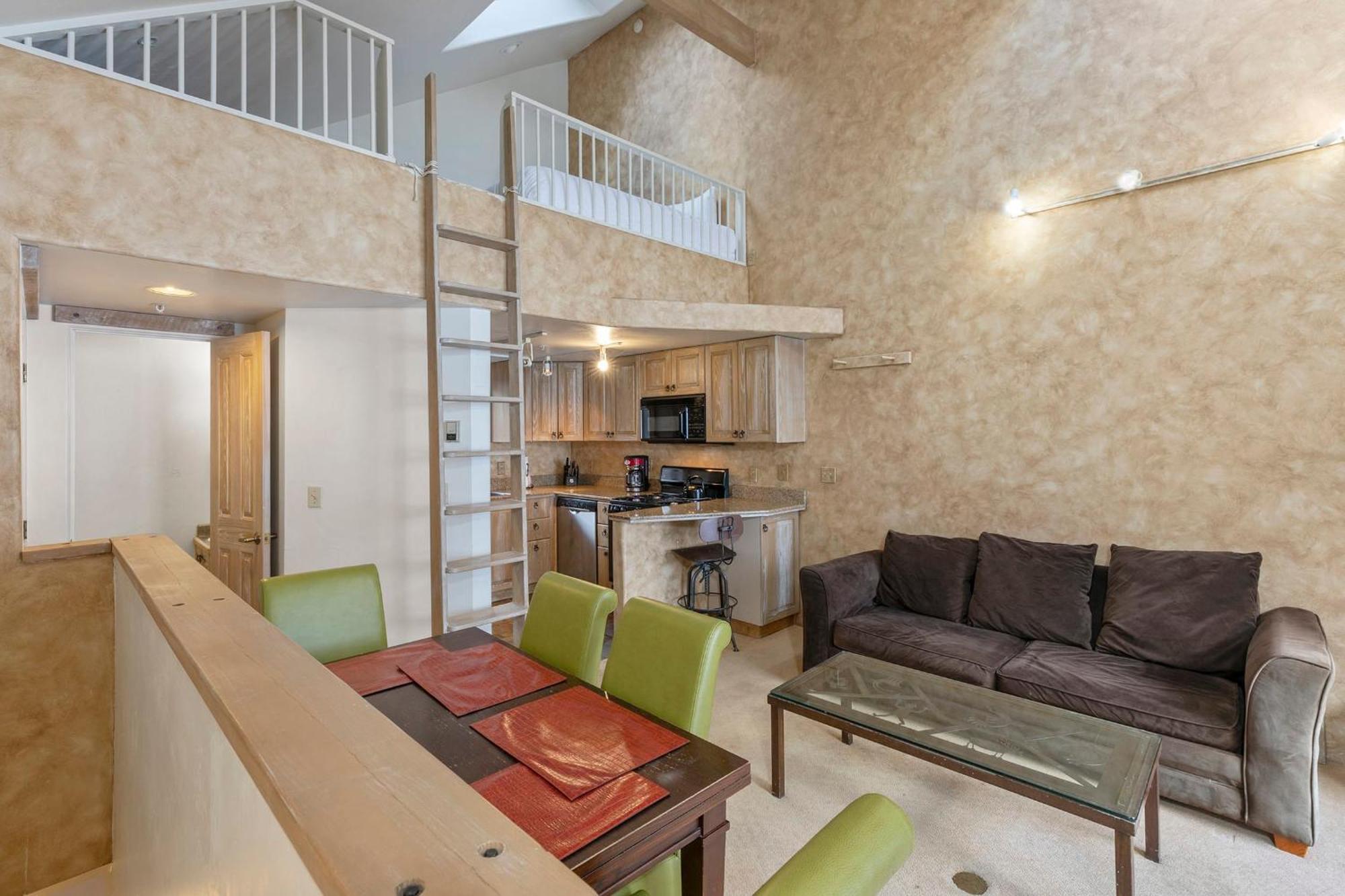 In Out 5 Minute Walk To Everything * Telluride