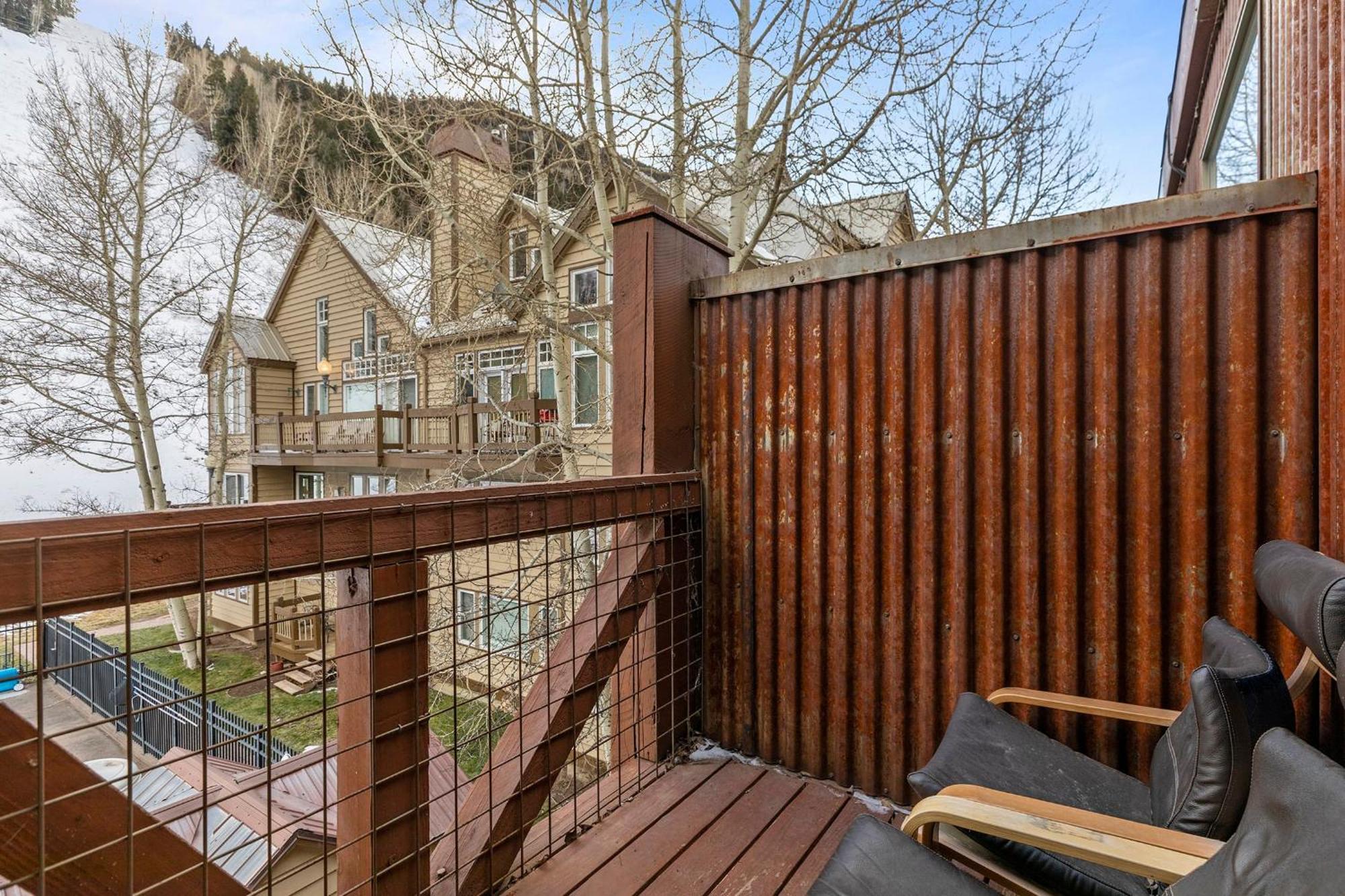 Holiday home In Out 5 Minute Walk To Everything *