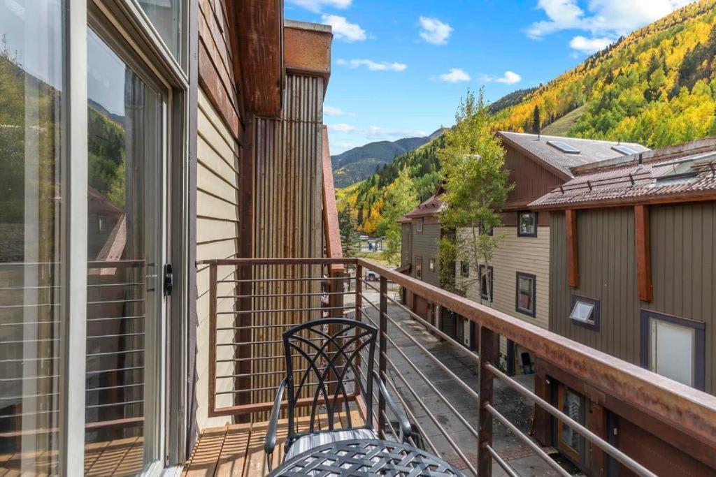 Luxury - Open For Bluegrass * Telluride