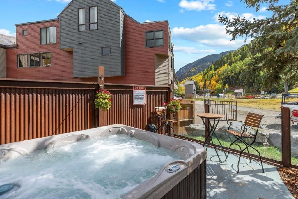 Luxury - Open For Bluegrass Holiday home