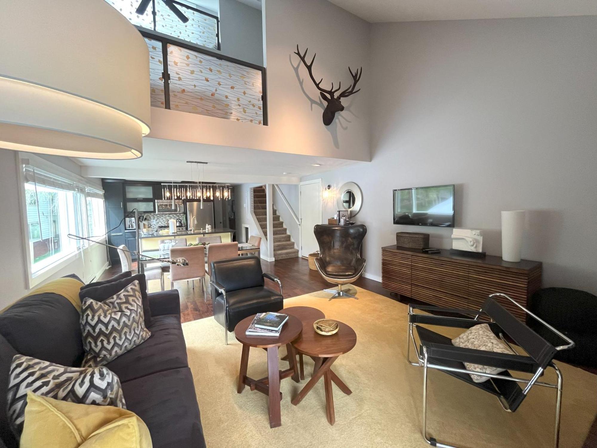 Elk View Basecamp - Wildlife And Convenience! *