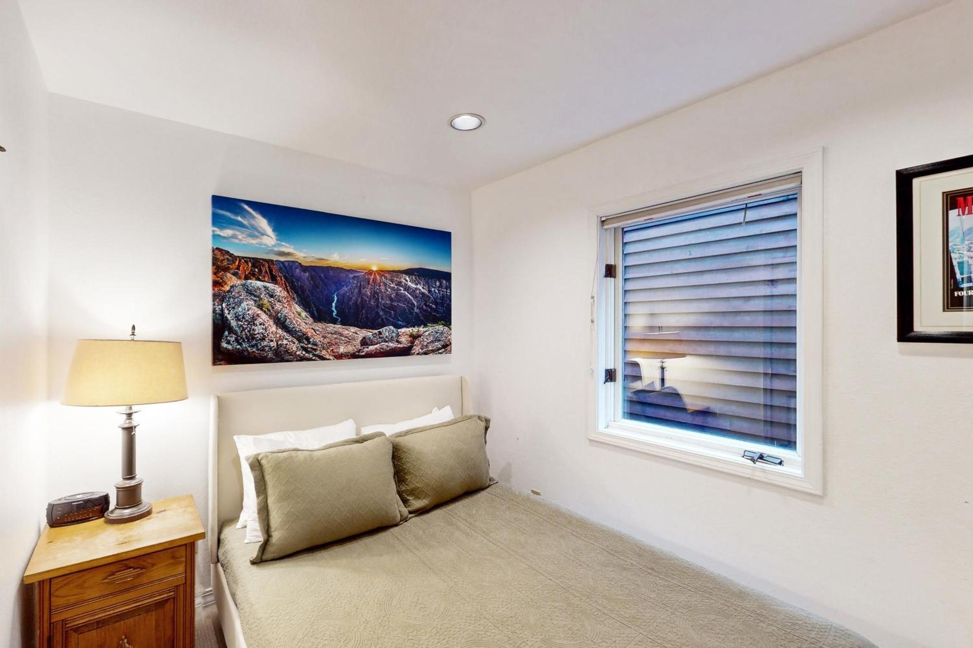 Depot Ave - 445 Holiday home
