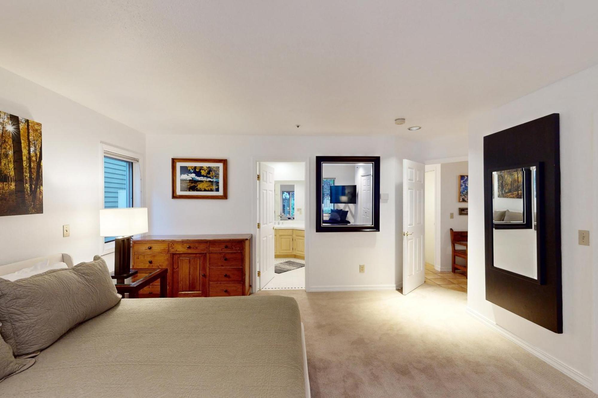 Depot Ave - 445 Holiday home