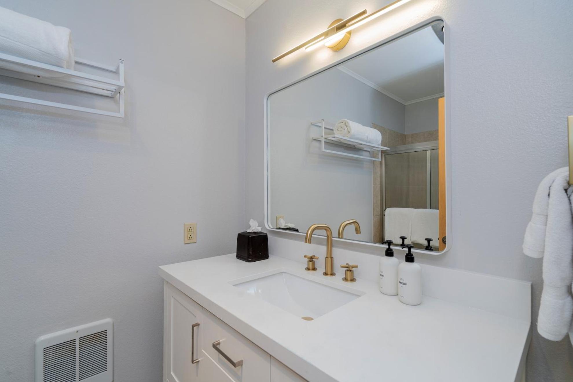 Comfy Casual Near Gondola & Main Street! Needle Rock 3 Telluride