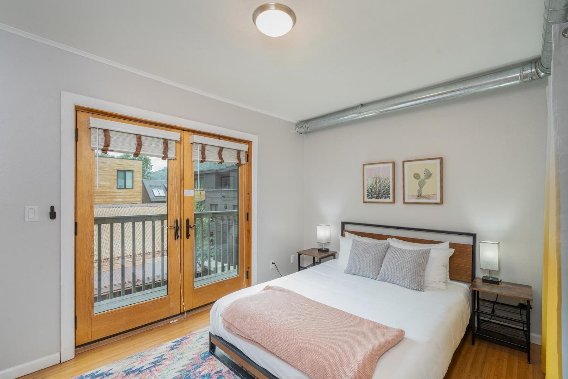 Apartment Comfy Casual Near Gondola & Main Street! Needle Rock 3