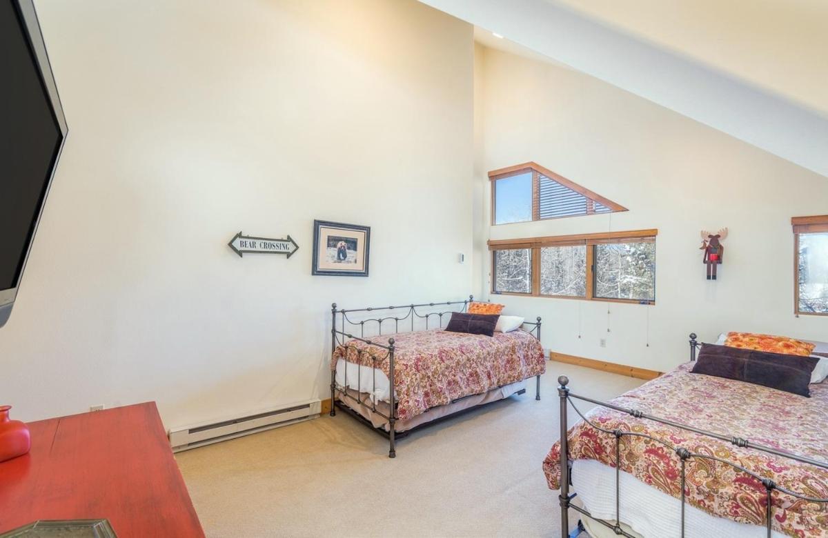 Bear Creek By Alpine Apartment *