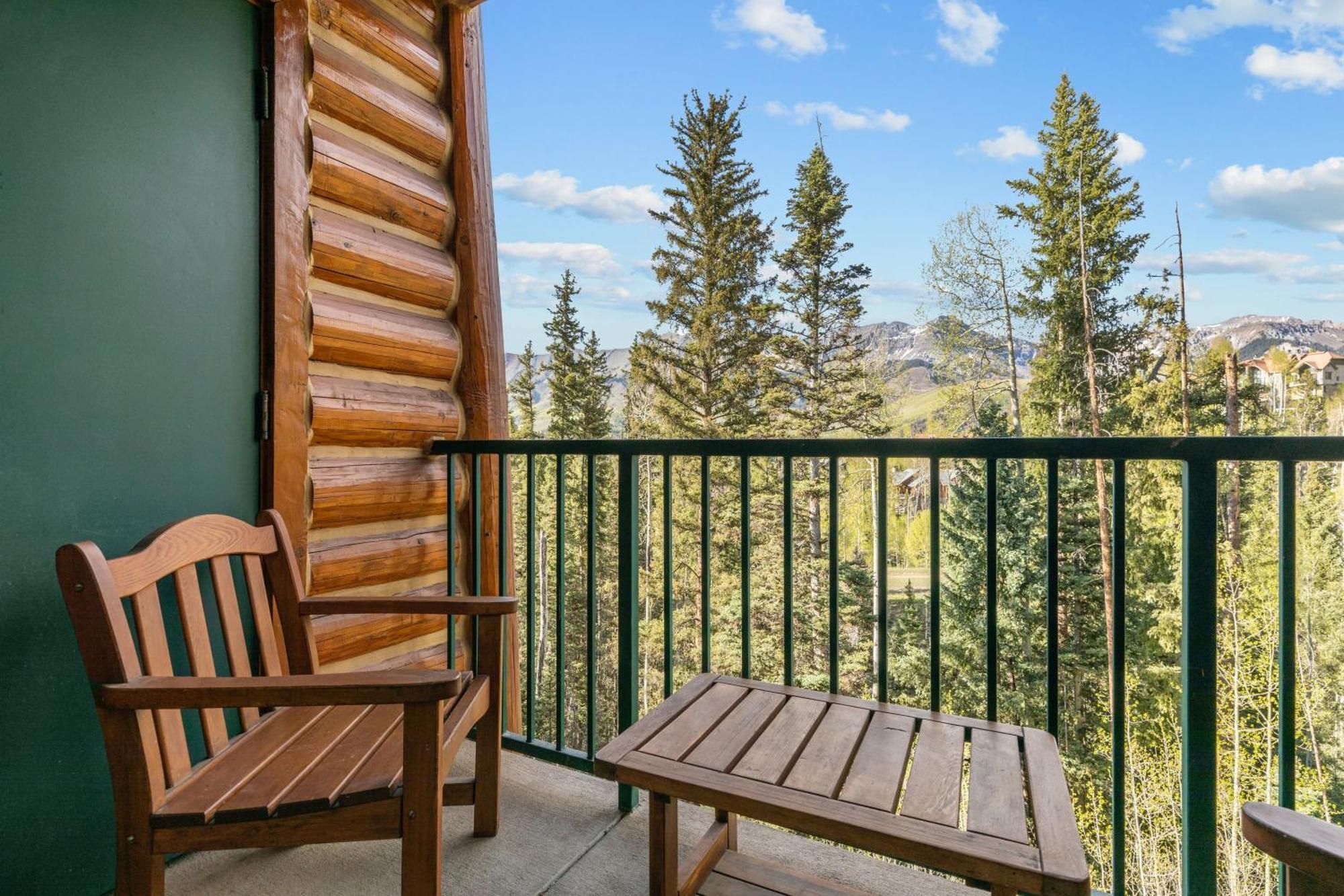 Have It In Out Affordable Too Apartment *