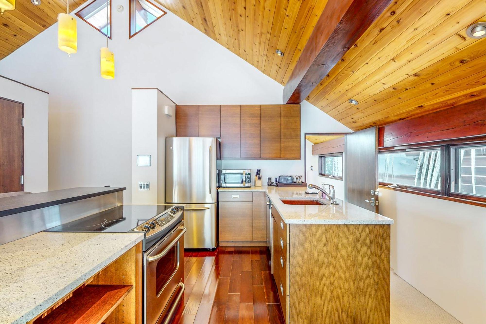 Lane 108 - Mountain House Telluride