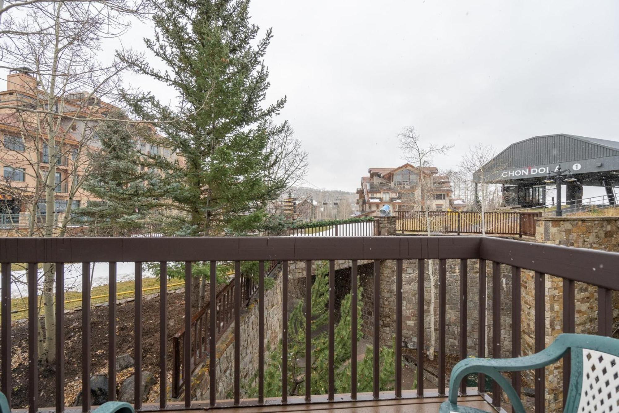 Holiday home Columbia Place 5 By Avantstay Ski-inski-out Unit In Great Location