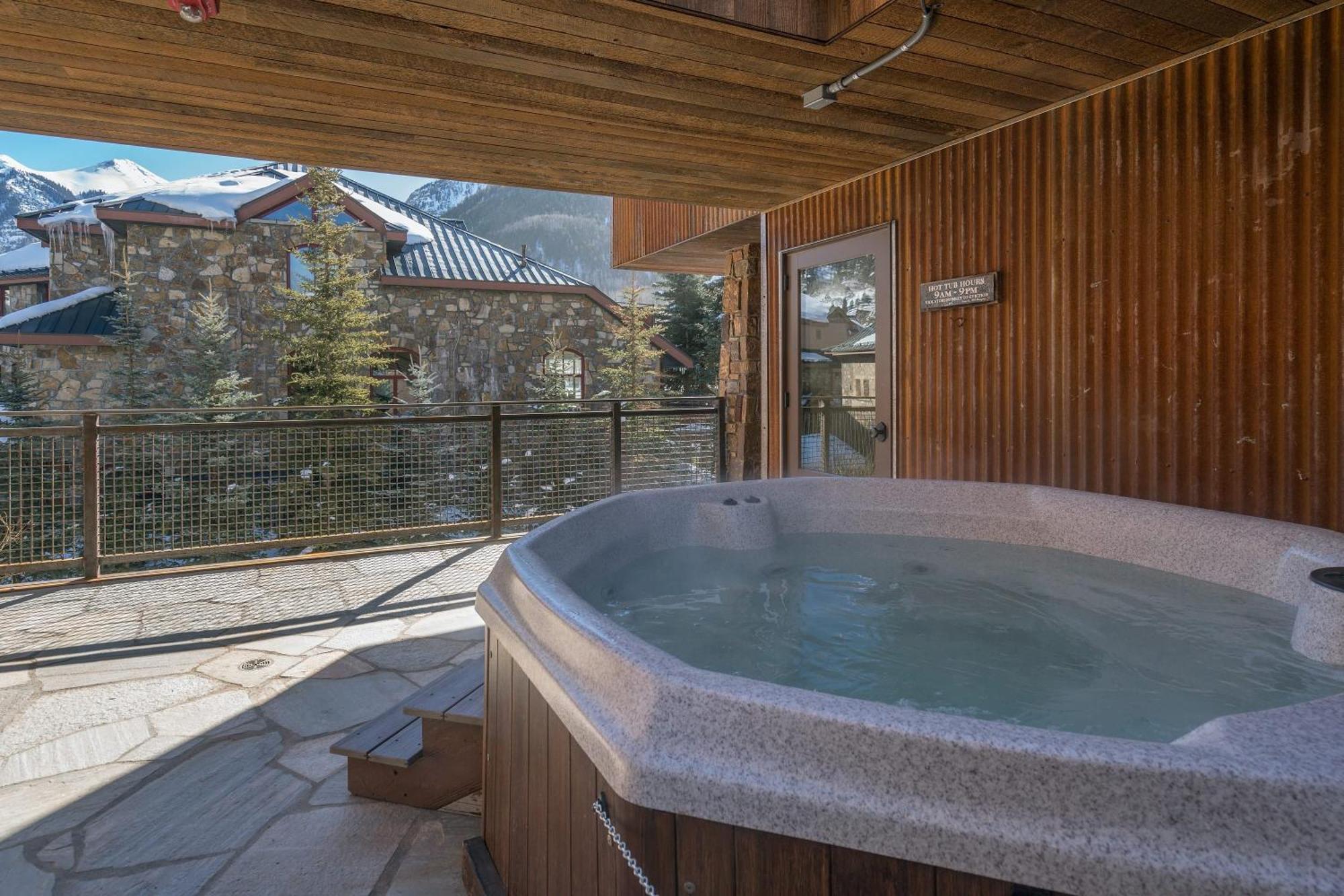 Holiday home Ghostriders 5 By Avantstay 2 Bedroom Near Main Street Hiking Skiing Str Permit 3571 Telluride