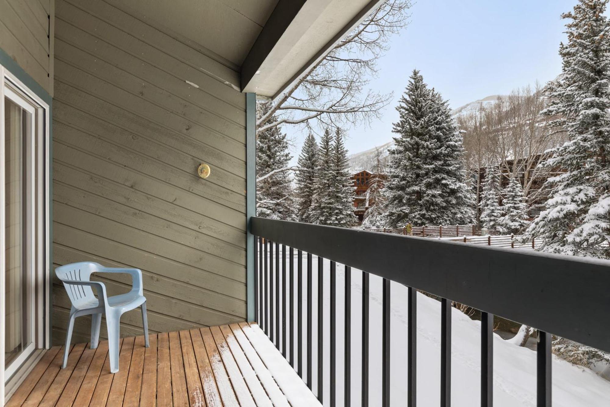 Holiday home Riverside A102 By Avantstay Close To Downtown Town Park Lift 8