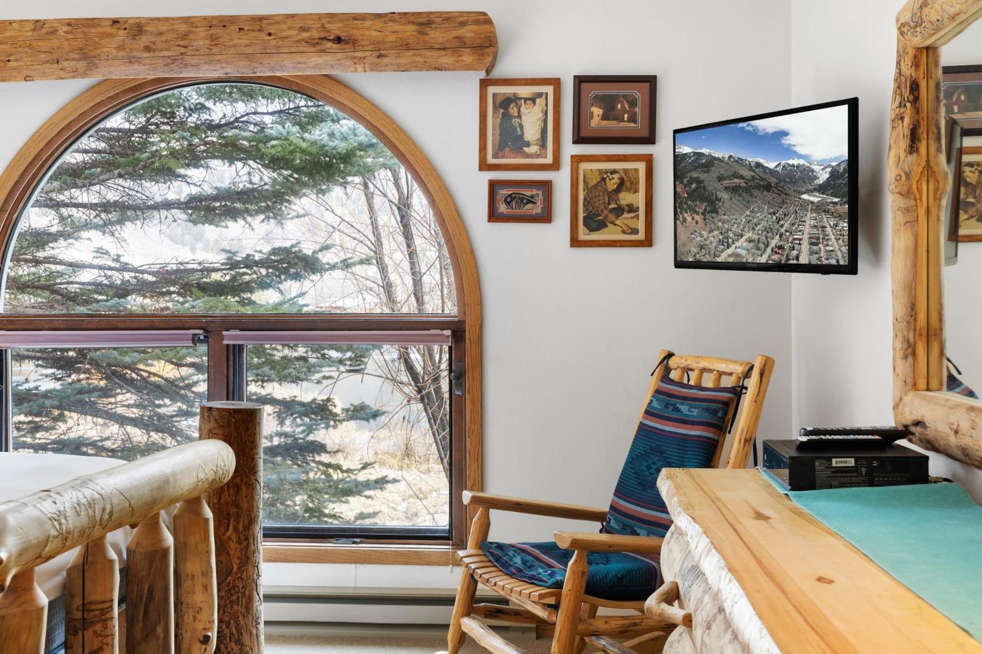 Holiday home Riverside B101 By Avantstay Close To Downtown Town Park Lift 8