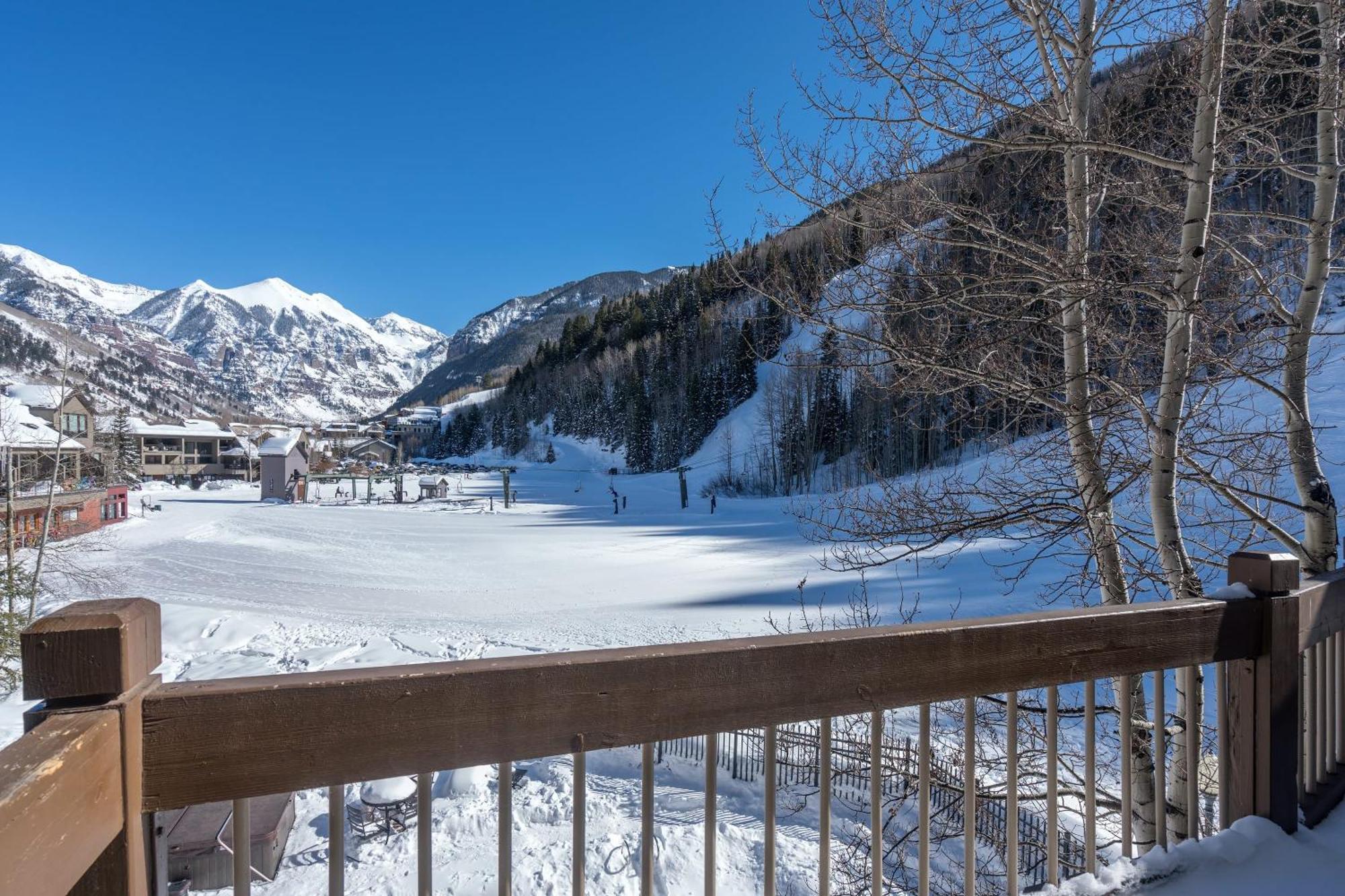 Holiday home Etta Place Too 113 By Avantstay Close To Town The Slopes In W Communal Pool Hot Tub *