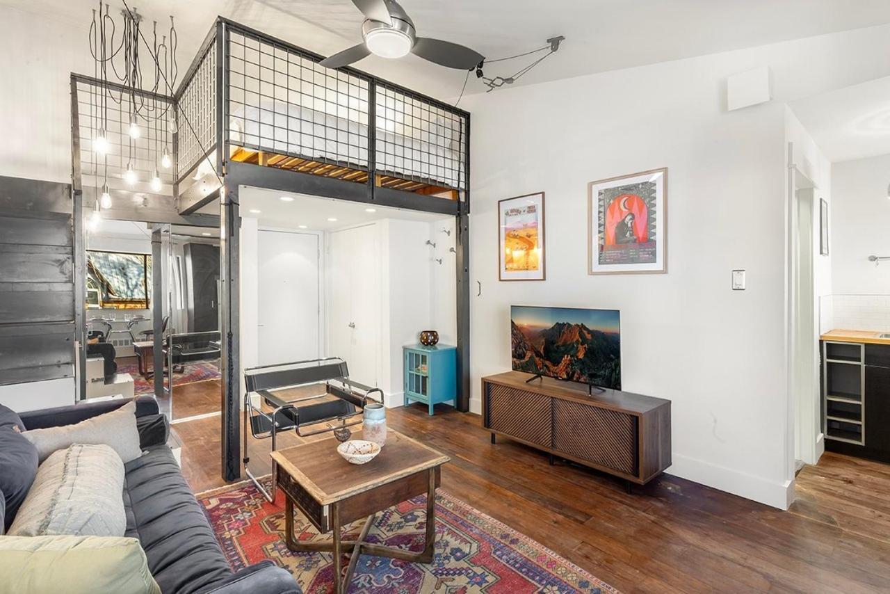 Tomboy 144 Apartment *
