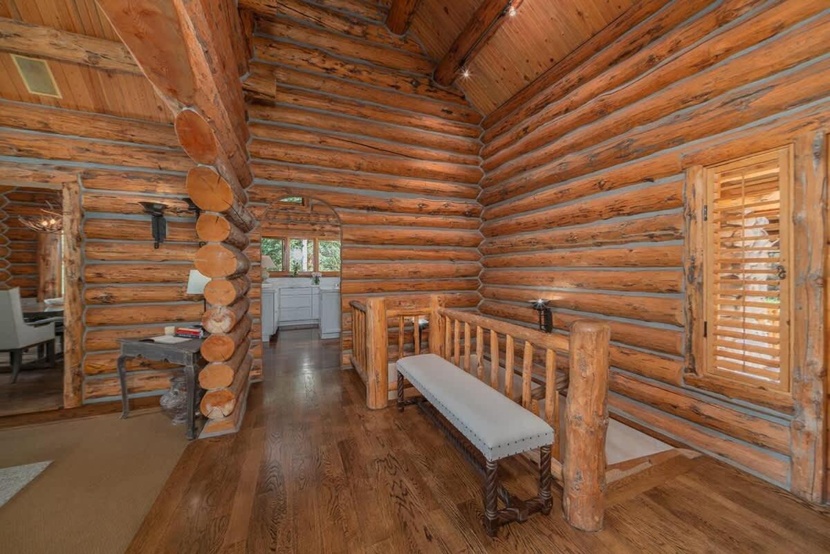 Absolutely Amazing Slopeside Mountain With Chalet Telluride