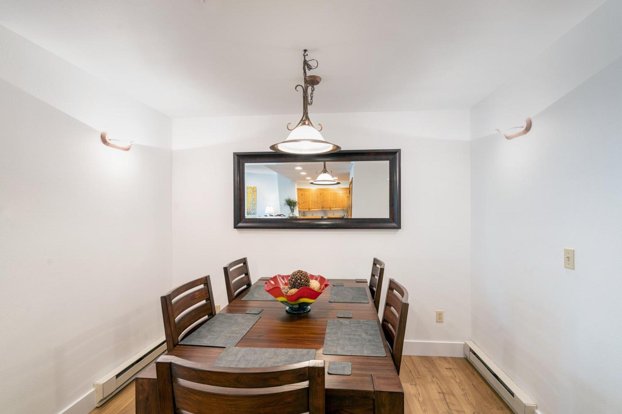 Bear Creek 205a By Alpine *