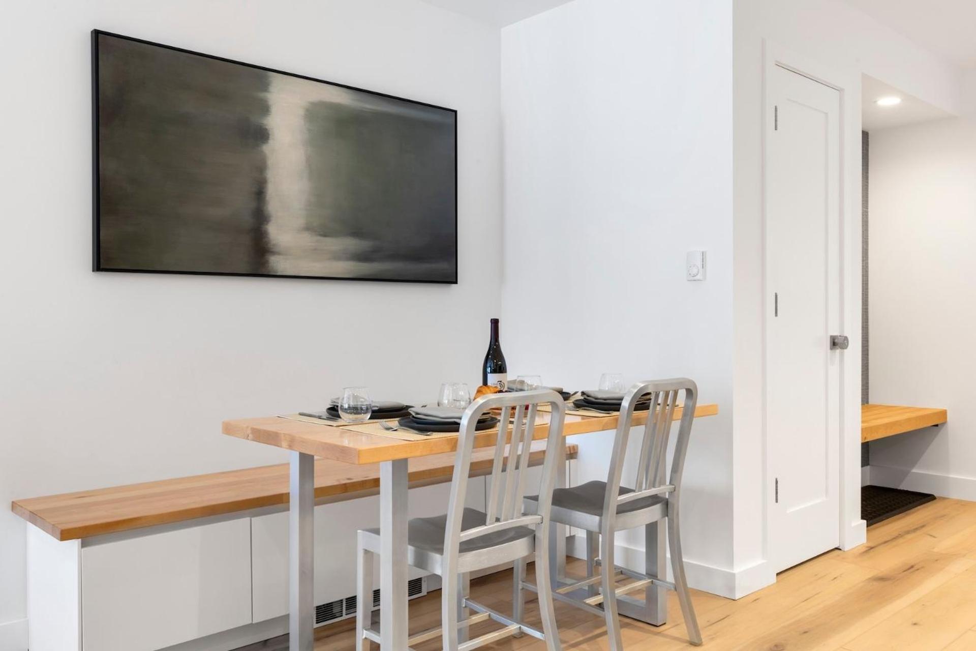 Sunny Condo, Box Canyon Views, Pool & Hot Tub Telluride