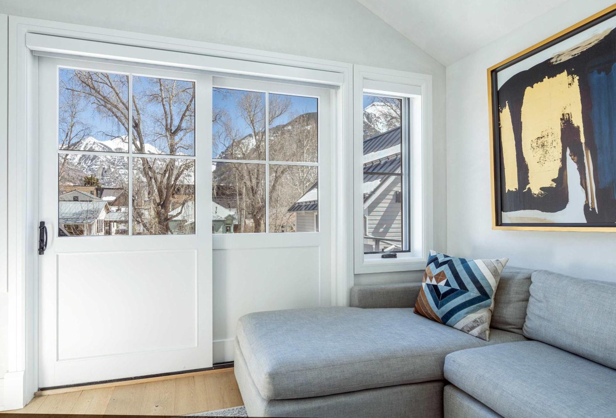 Upscale Near Lift And Town With Mountain Views Telluride