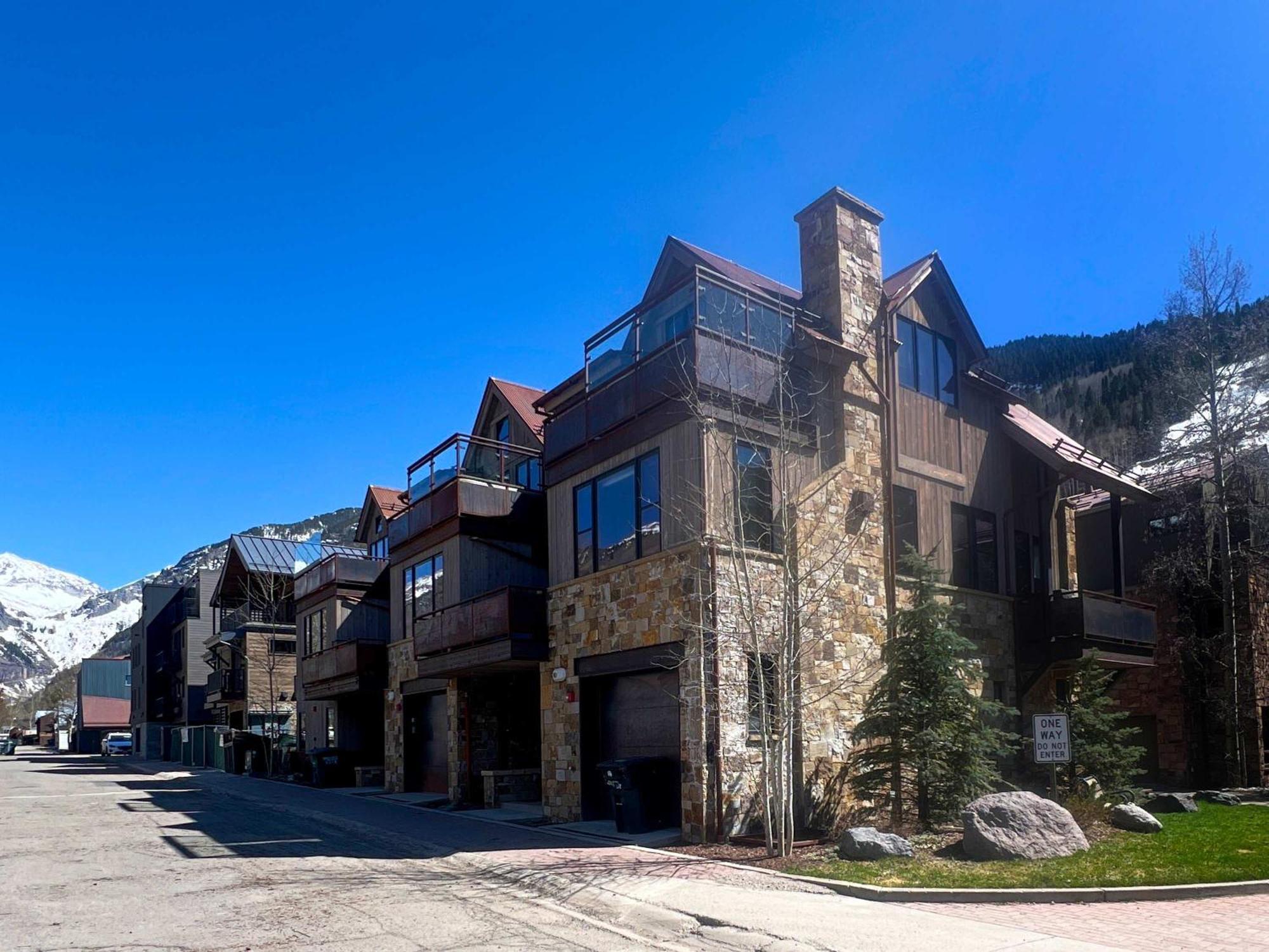 Downtown Luxury Retreat Private Hot Tub Holiday home Telluride