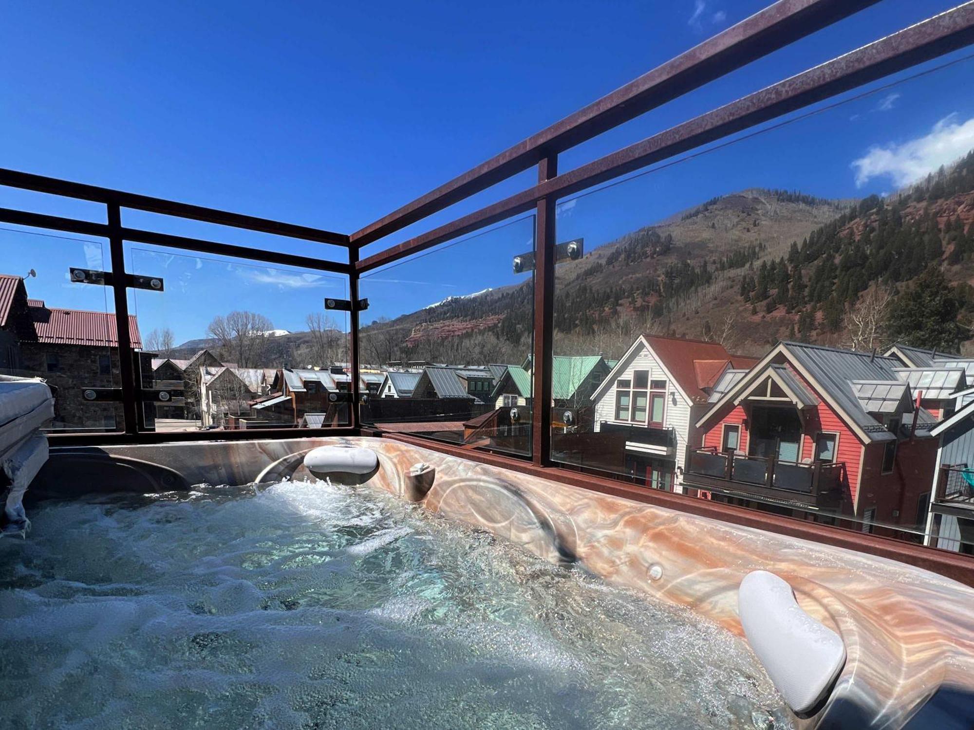 Holiday home Downtown Luxury Retreat Private Hot Tub