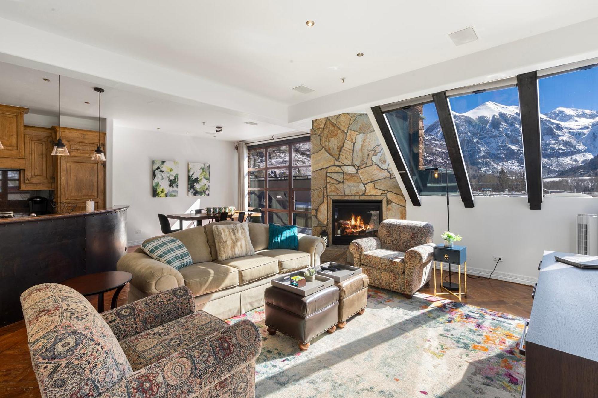 Wintercrown Penthouse By Exceptional * Telluride