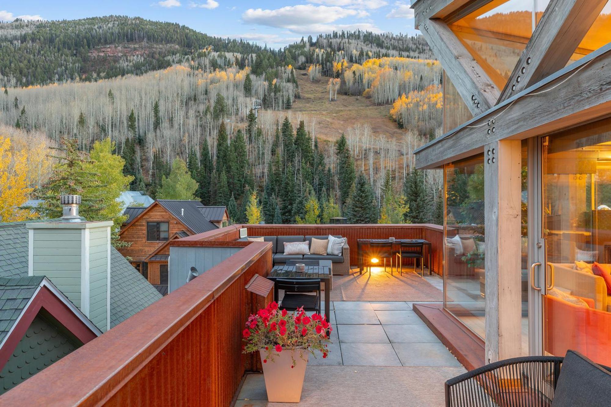 Villa Spritz House By Exceptional