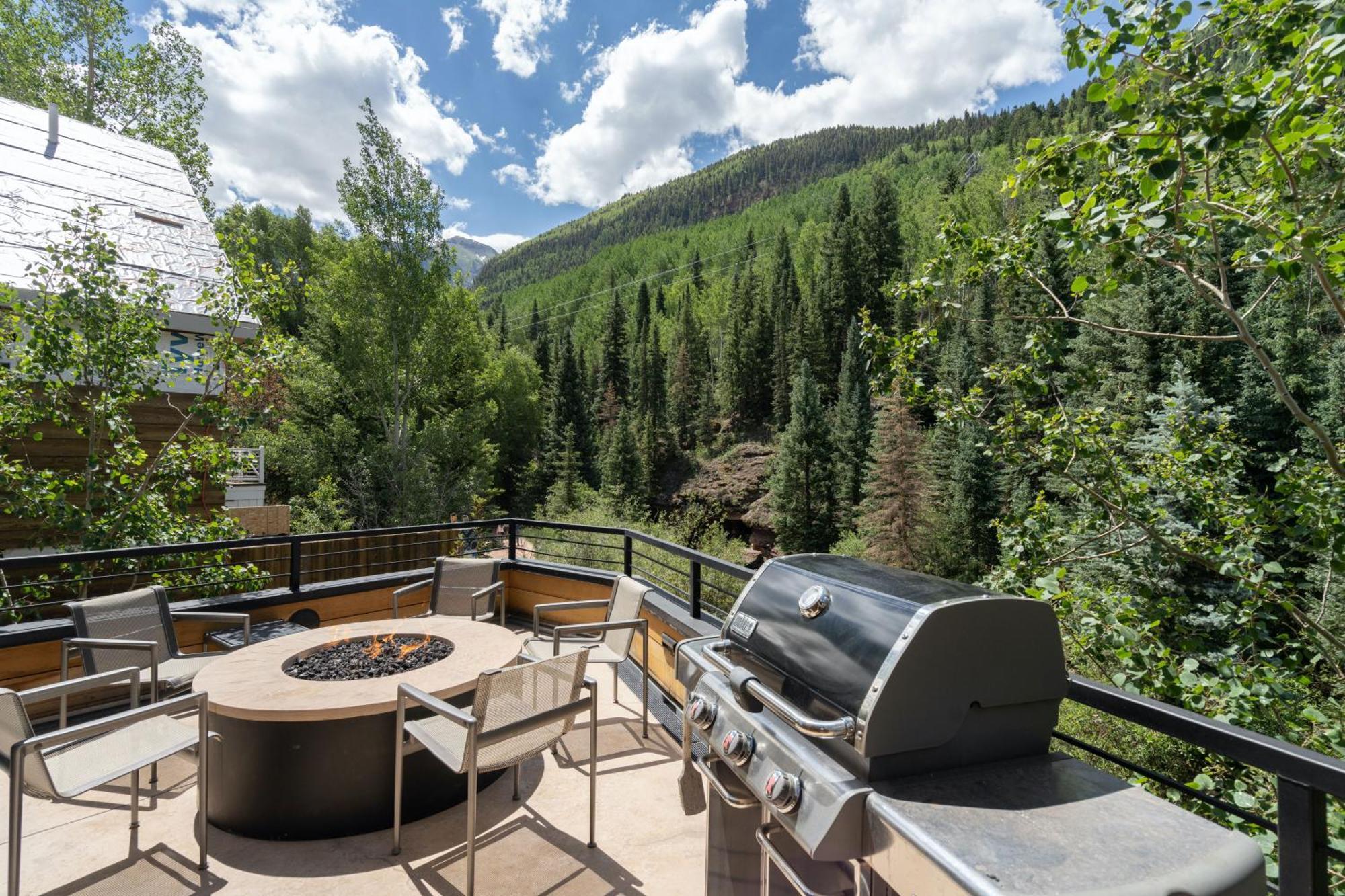 The Tributary By Exceptional Villa