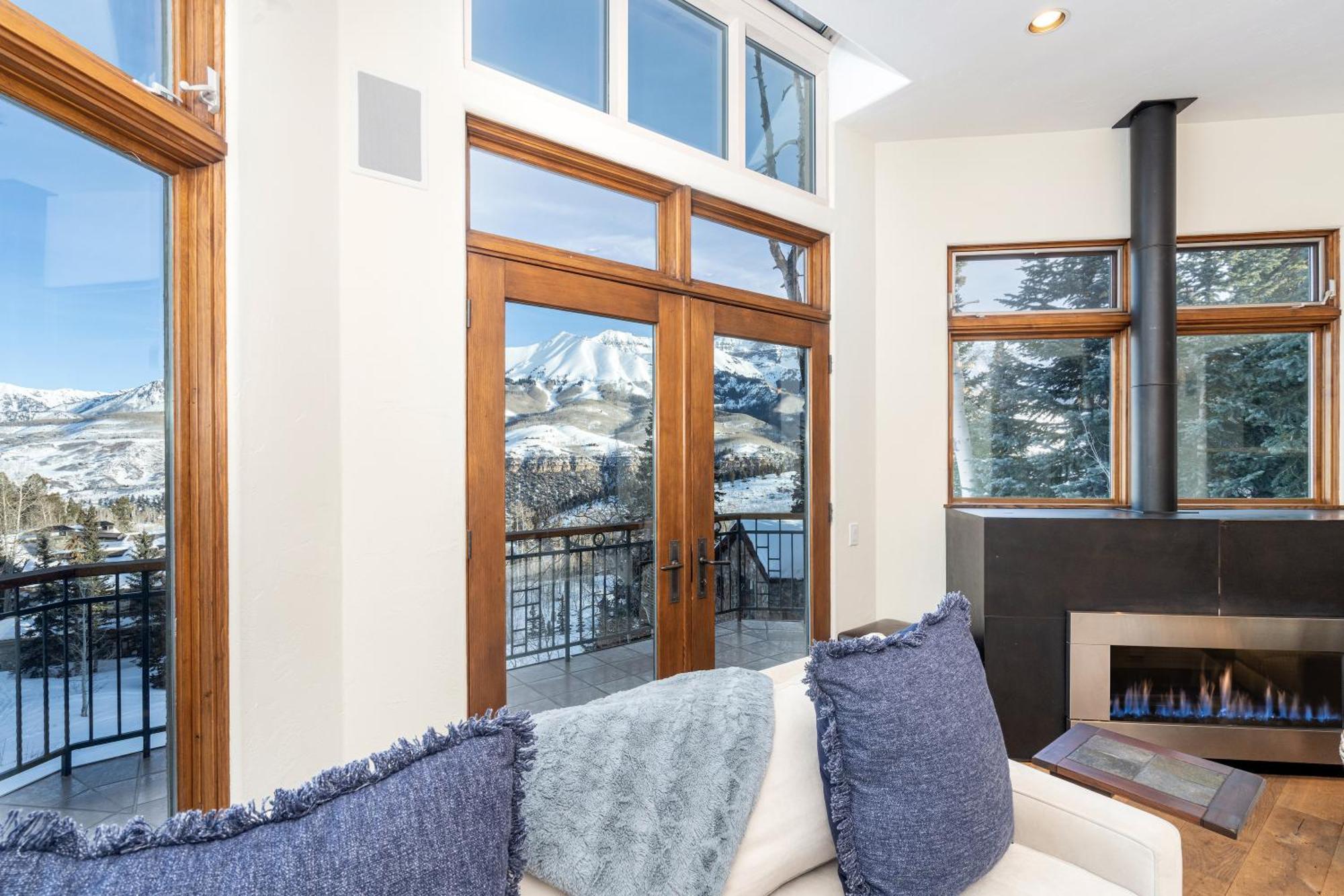 Slopeside By Exceptional Apartment