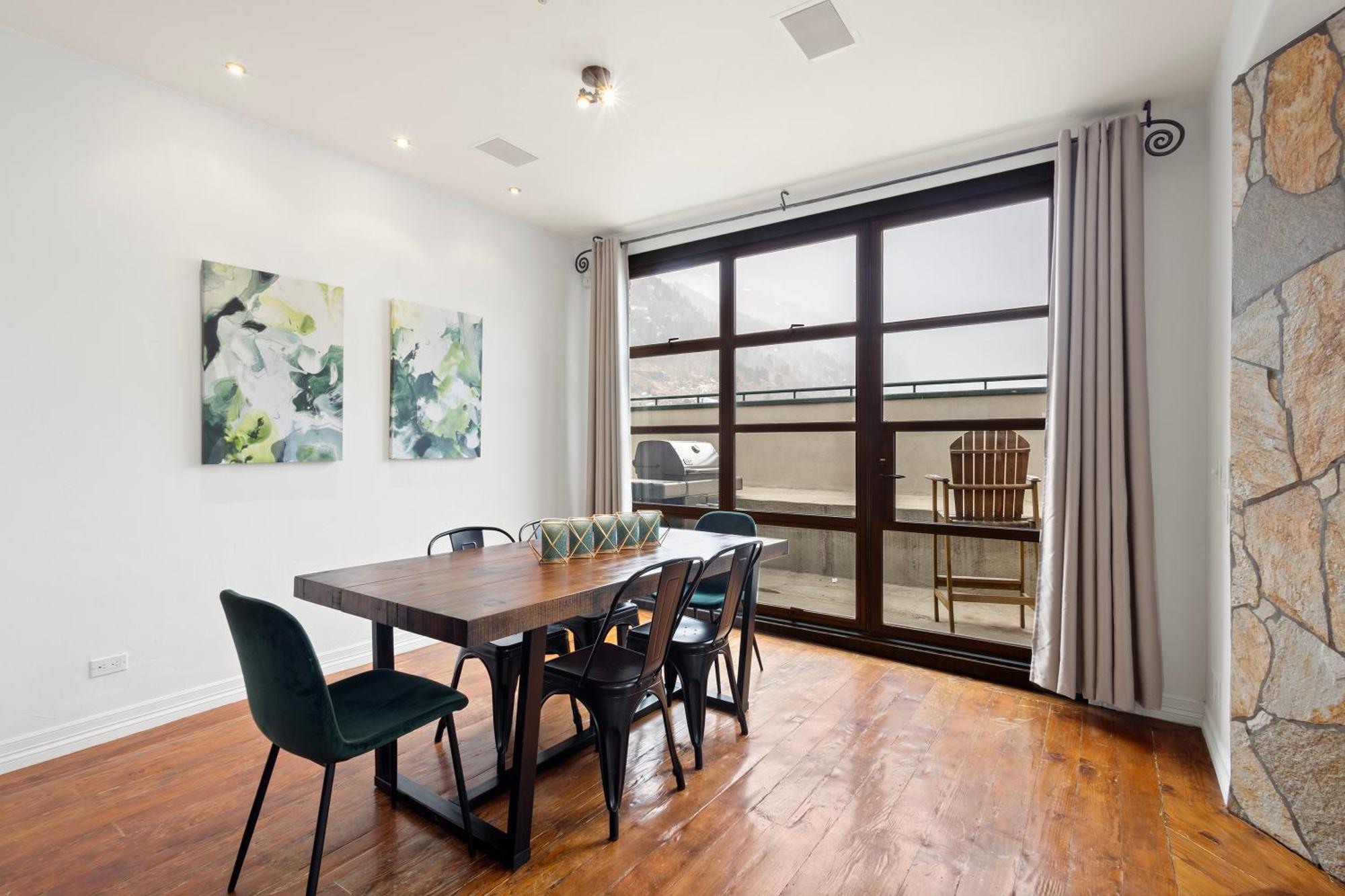Wintercrown Penthouse By Exceptional Apartment *