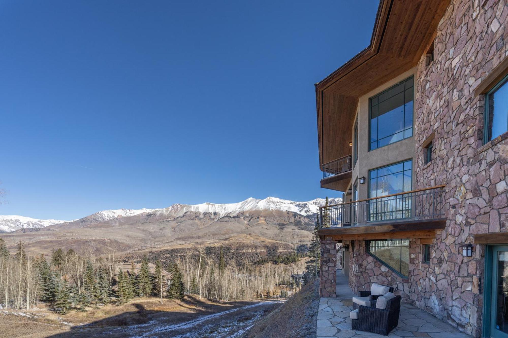 Apartment Slopeside By Exceptional Telluride
