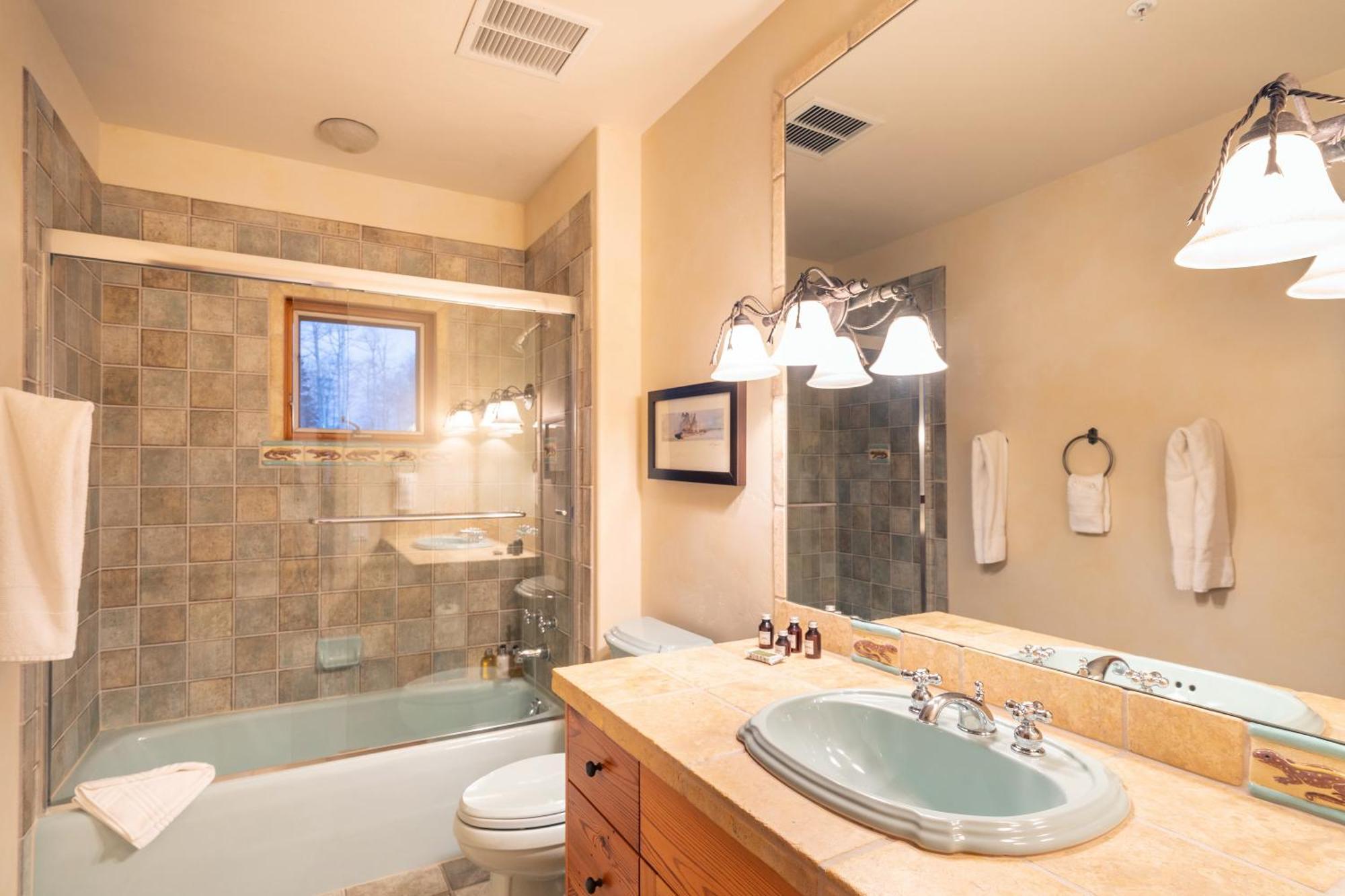 Slopeside By Exceptional Apartment