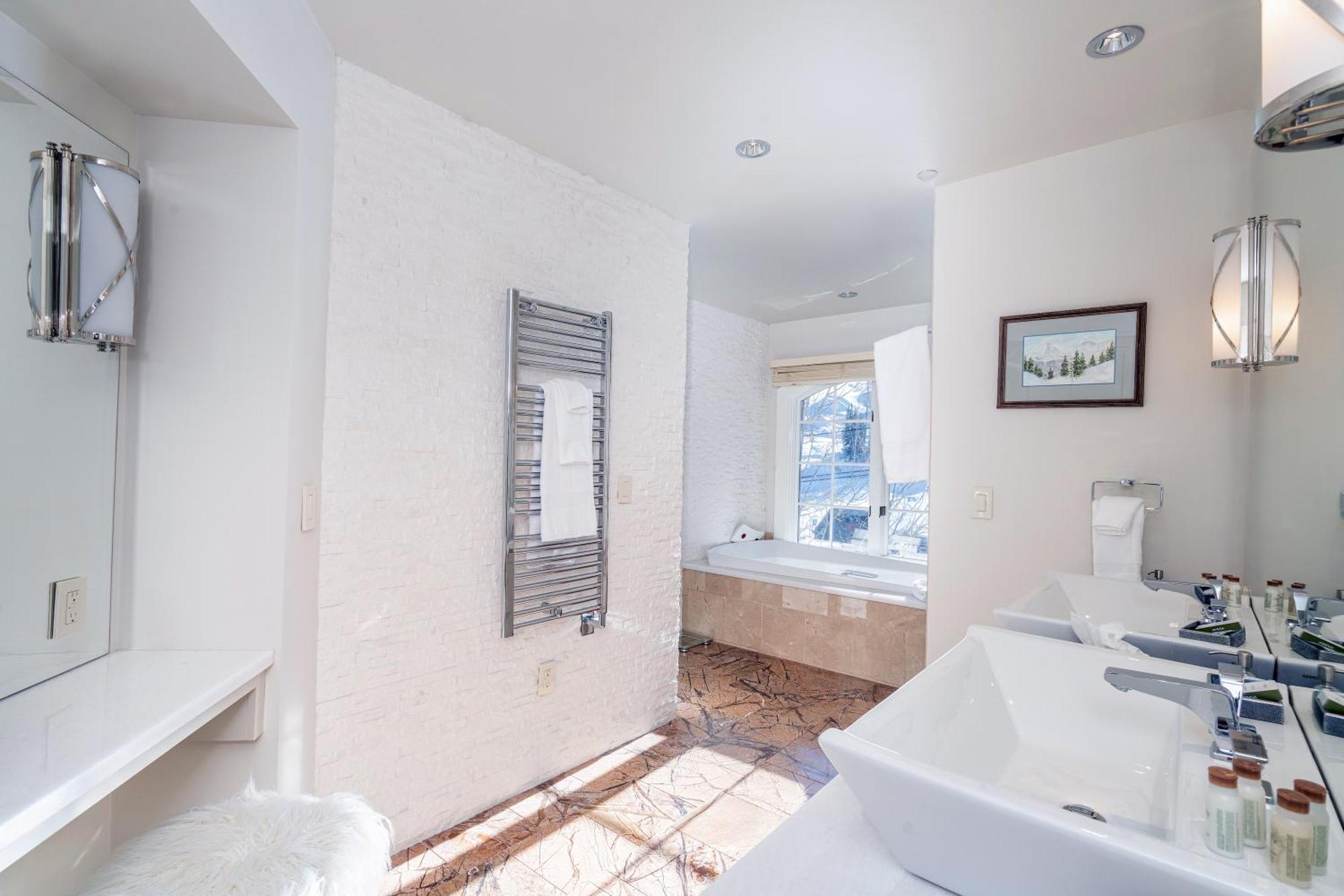 Plaza Tower By Exceptional Apartment Telluride