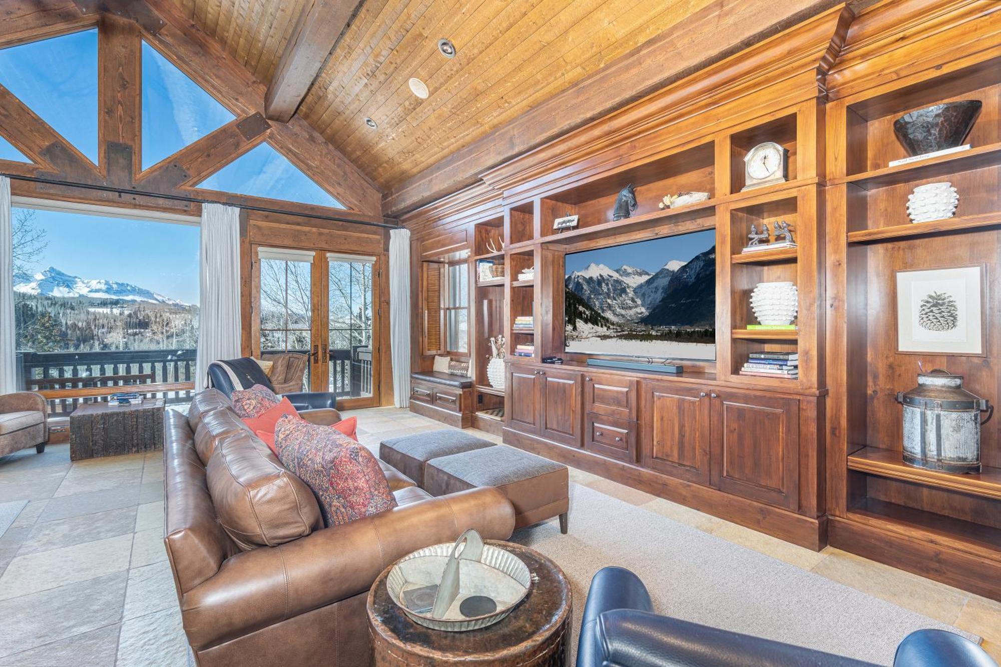 Chalet Country Club Estate By Exceptional Telluride