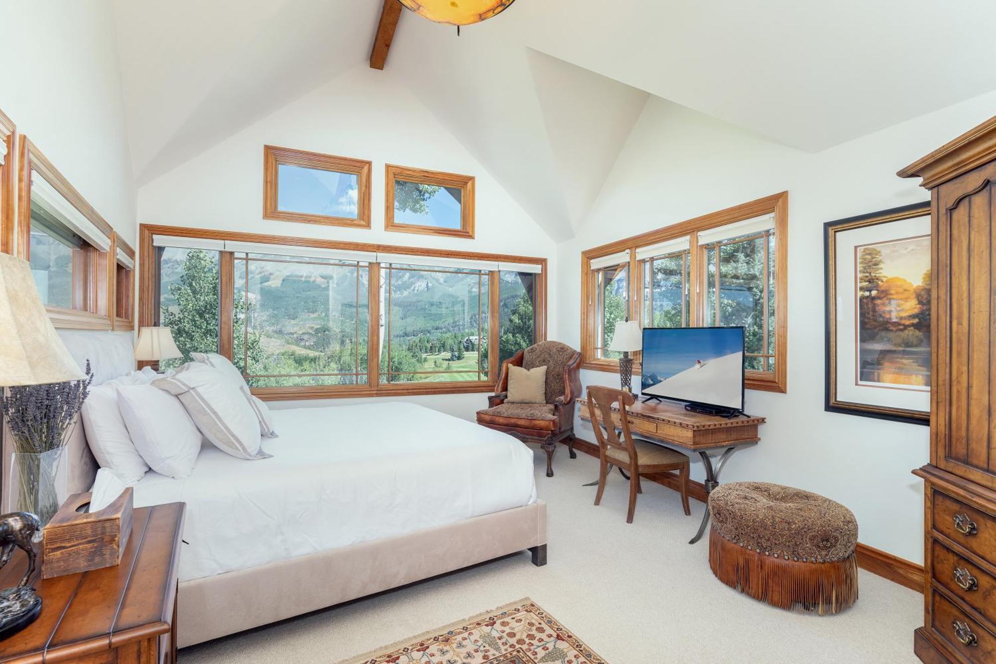 Villa Palisade At Pine Meadows By Exceptional *