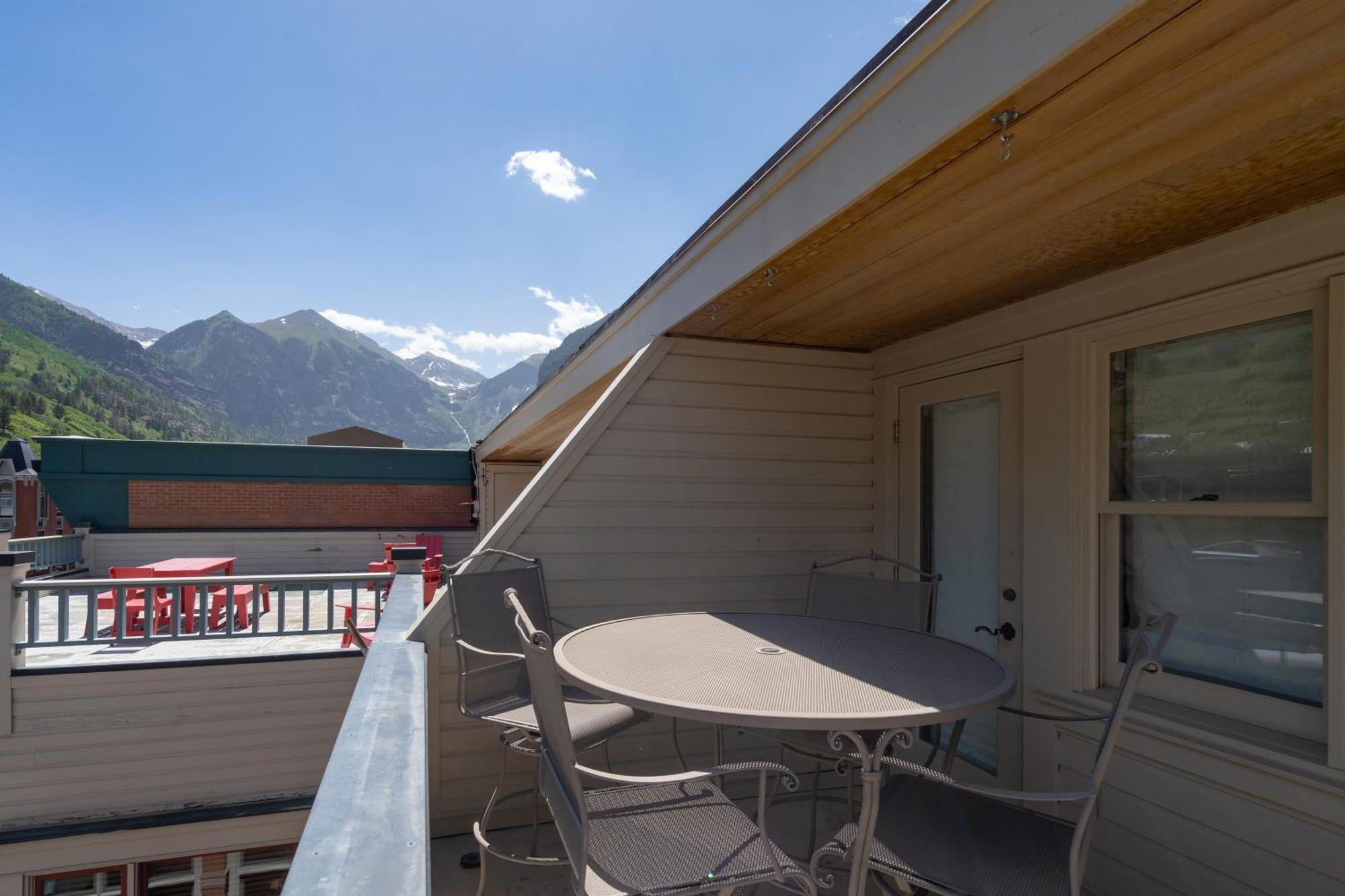 Heritage Penthouse By Exceptional Telluride