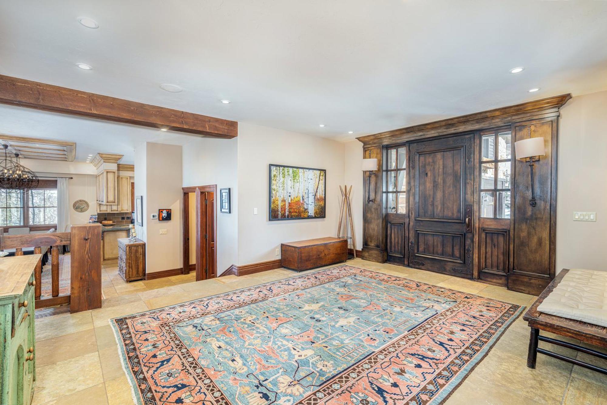 Country Club Estate By Exceptional Chalet