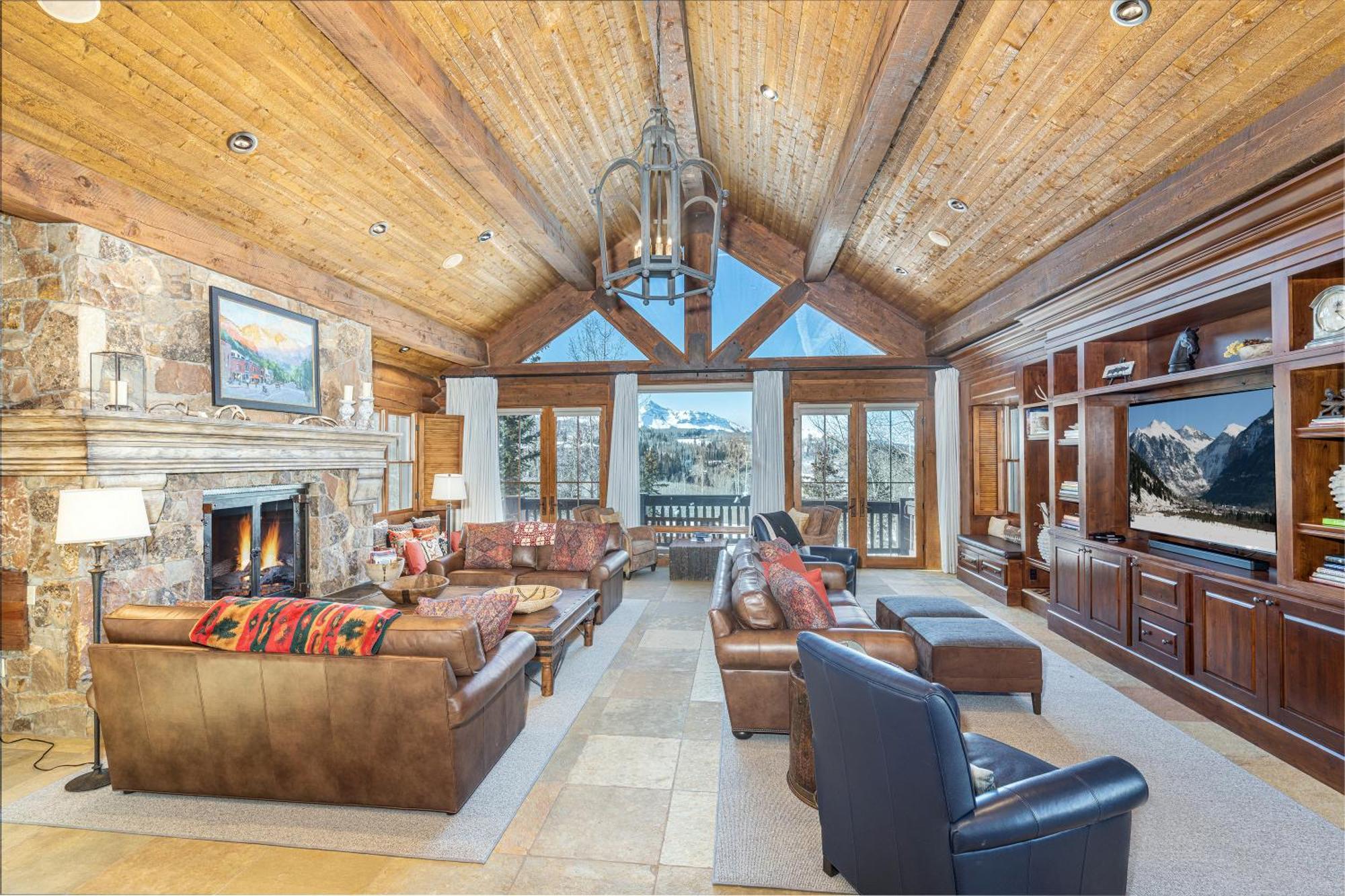 Country Club Estate By Exceptional