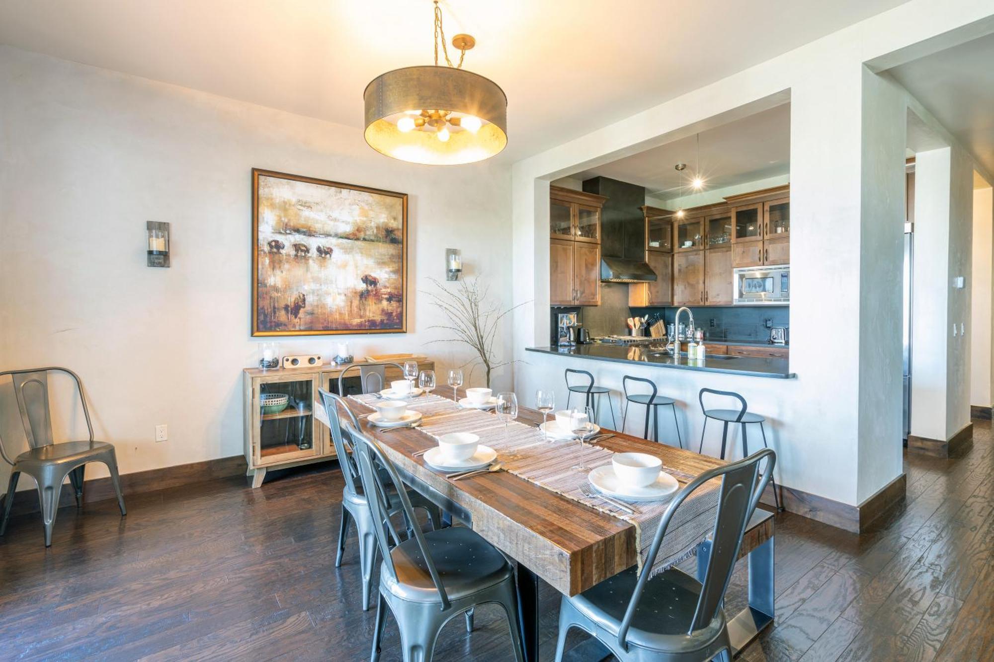 Apartment Cassidys Hideout By Exceptional