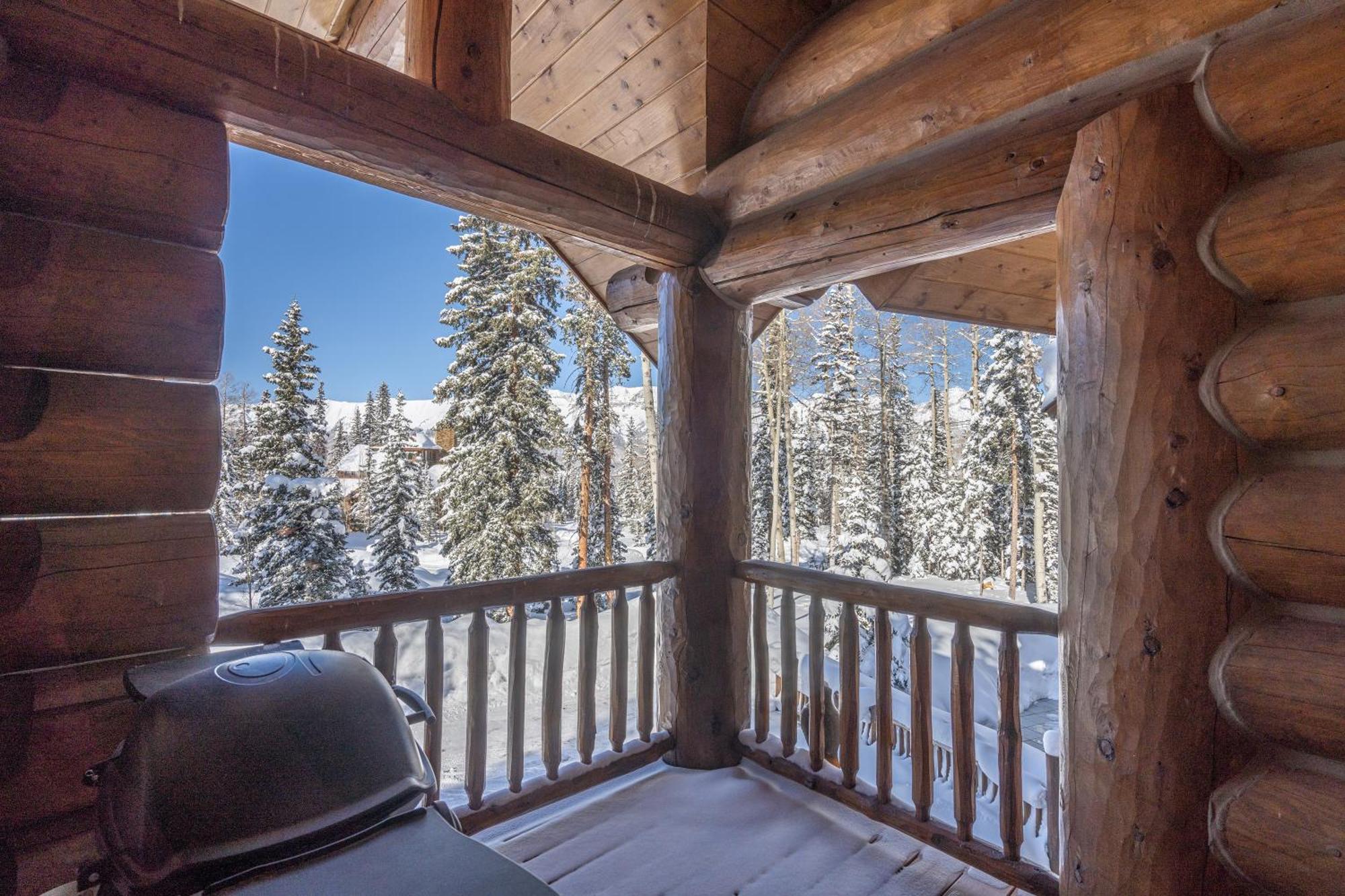 Bearpaw Manor By Exceptional