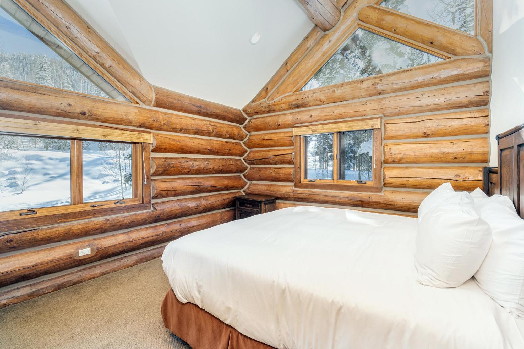 Bearpaw Manor By Exceptional Chalet *