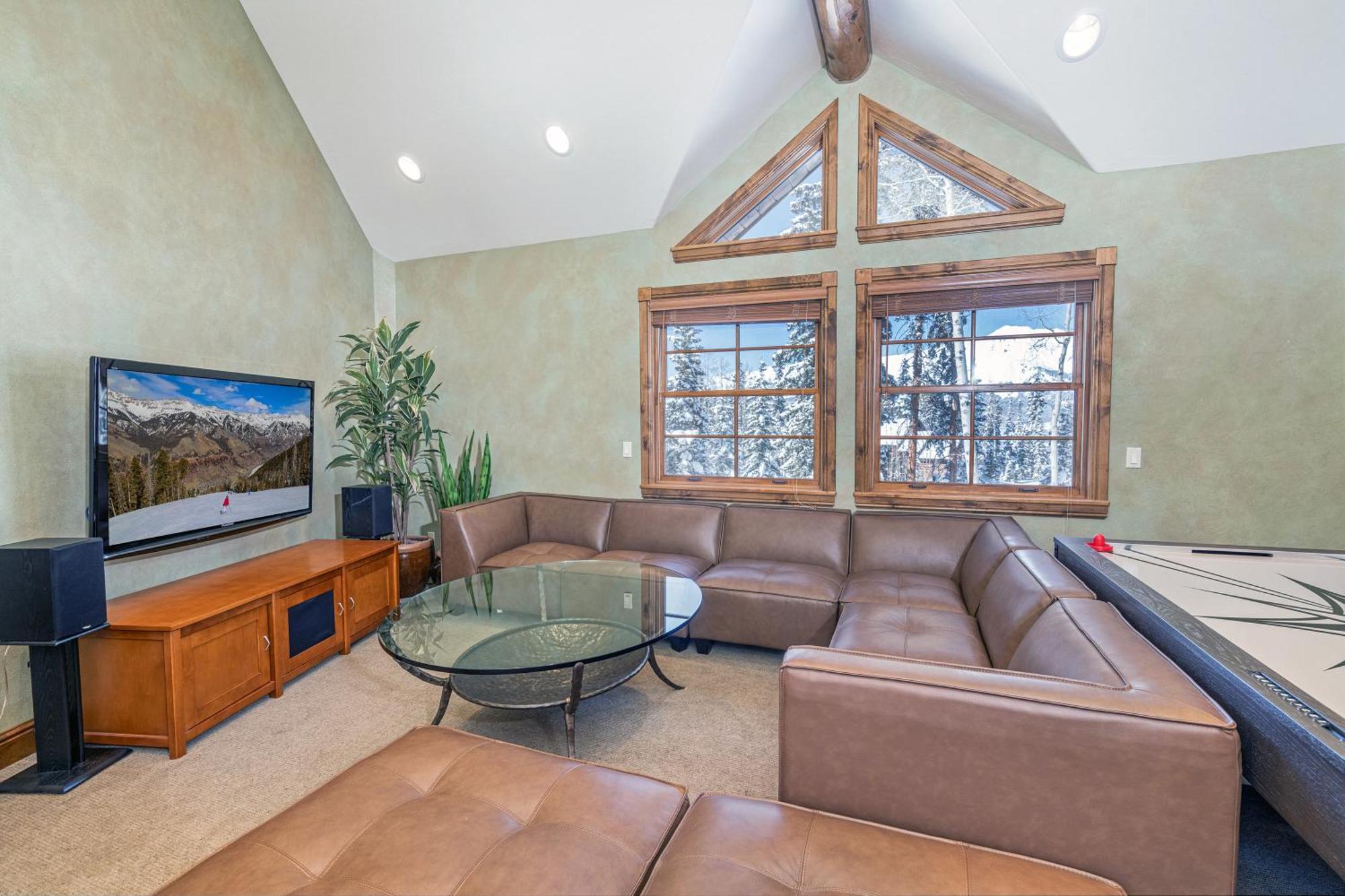 Chalet Bearpaw Manor By Exceptional Telluride