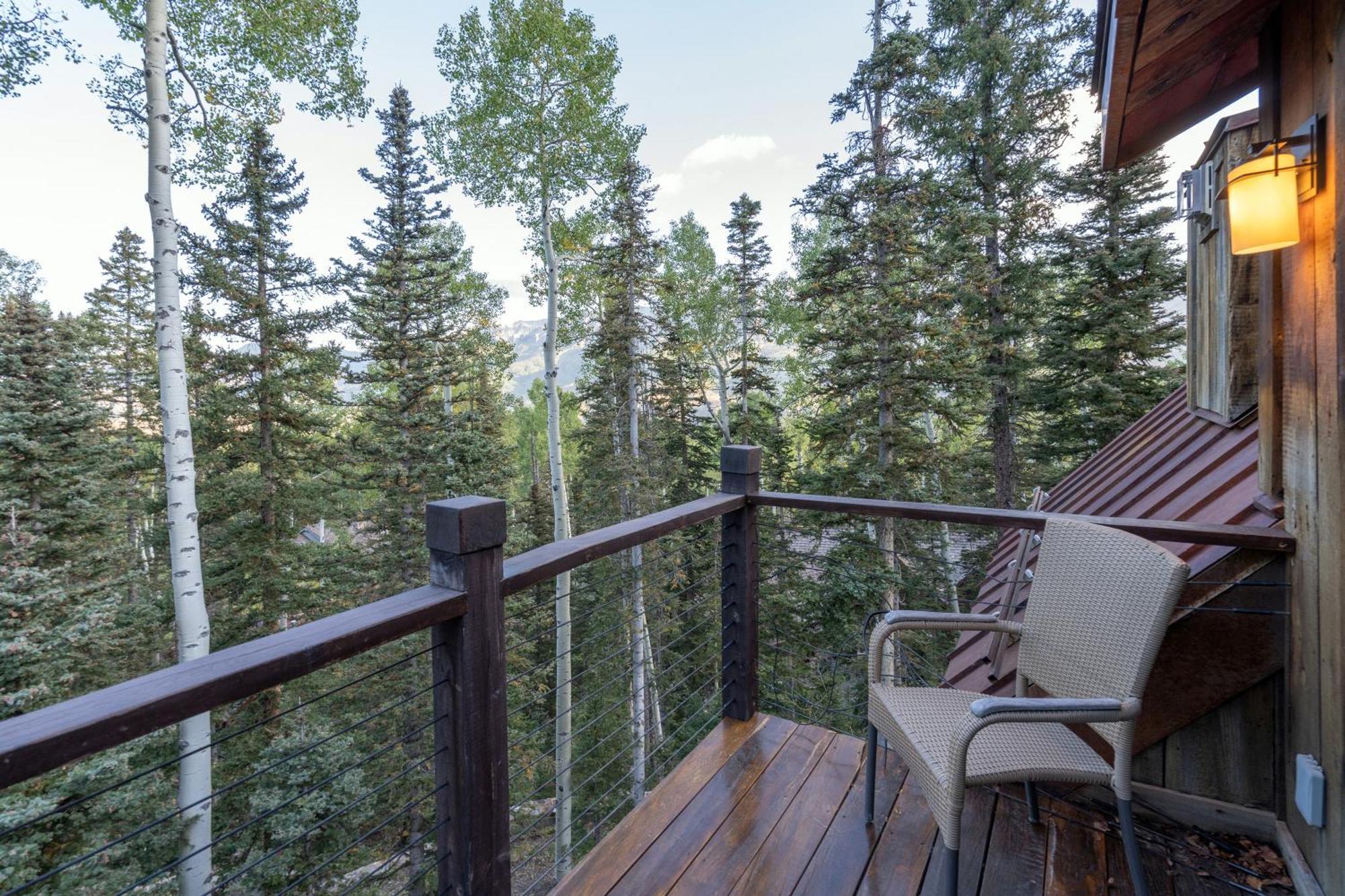 Chalet Alpenglow By Exceptional *