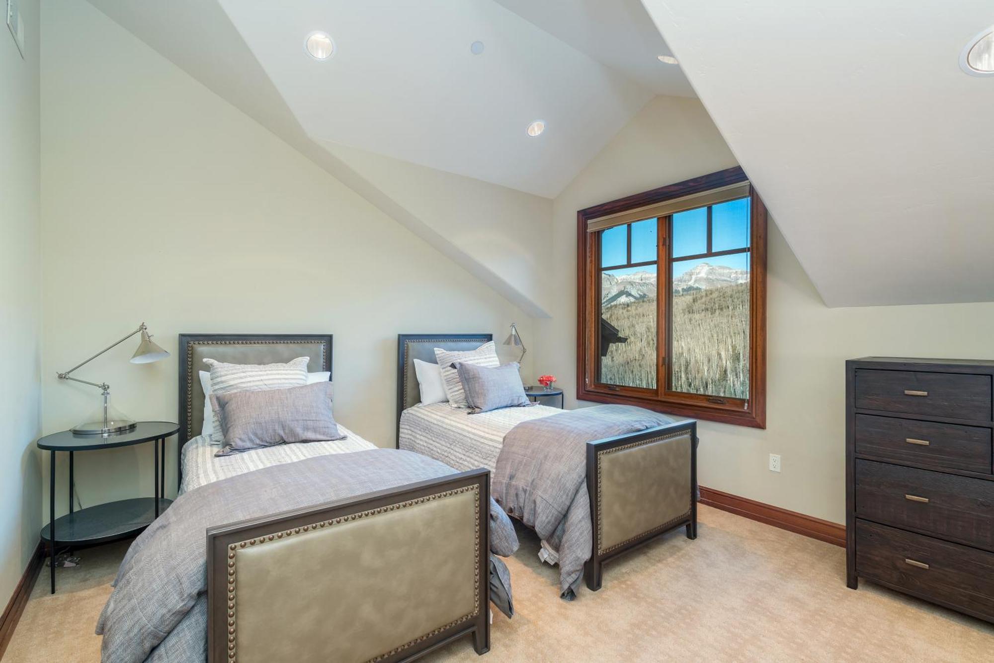 Two Trails By Exceptional Chalet Telluride