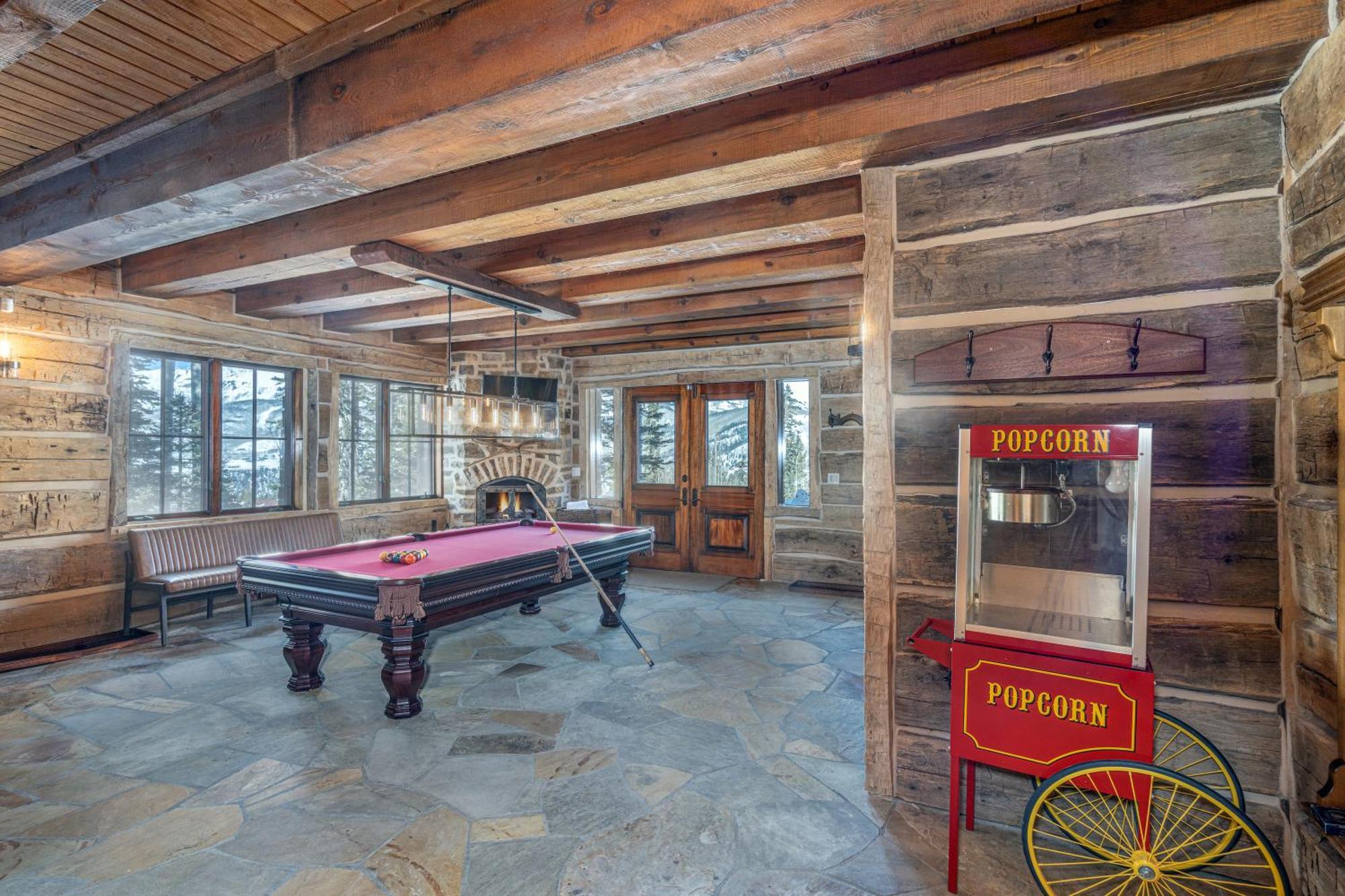 Chalet Picture Perfect By Exceptional