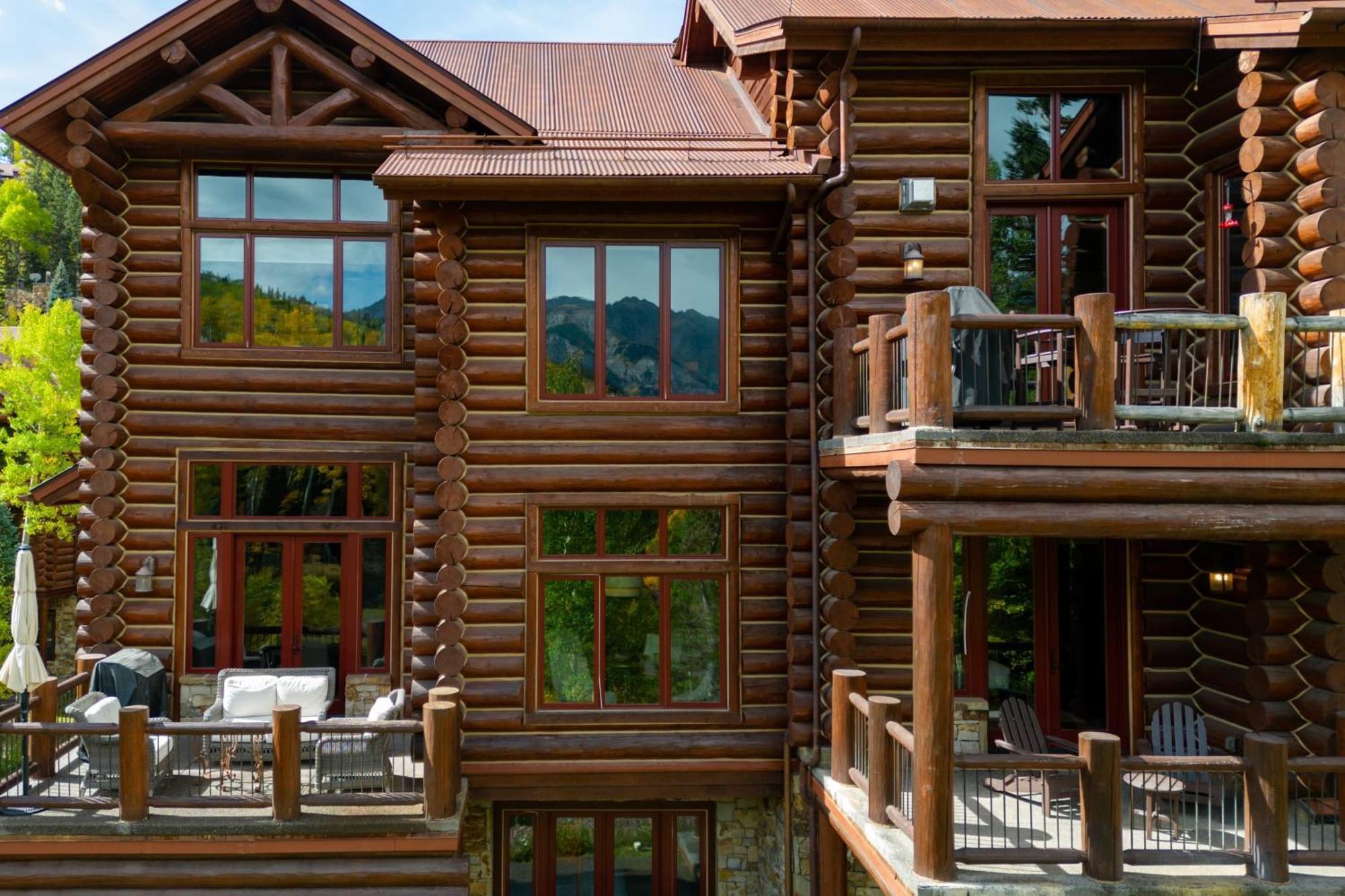 Holiday home Townhome On The Creek 135 By Avantstay In Out W Hot Tub